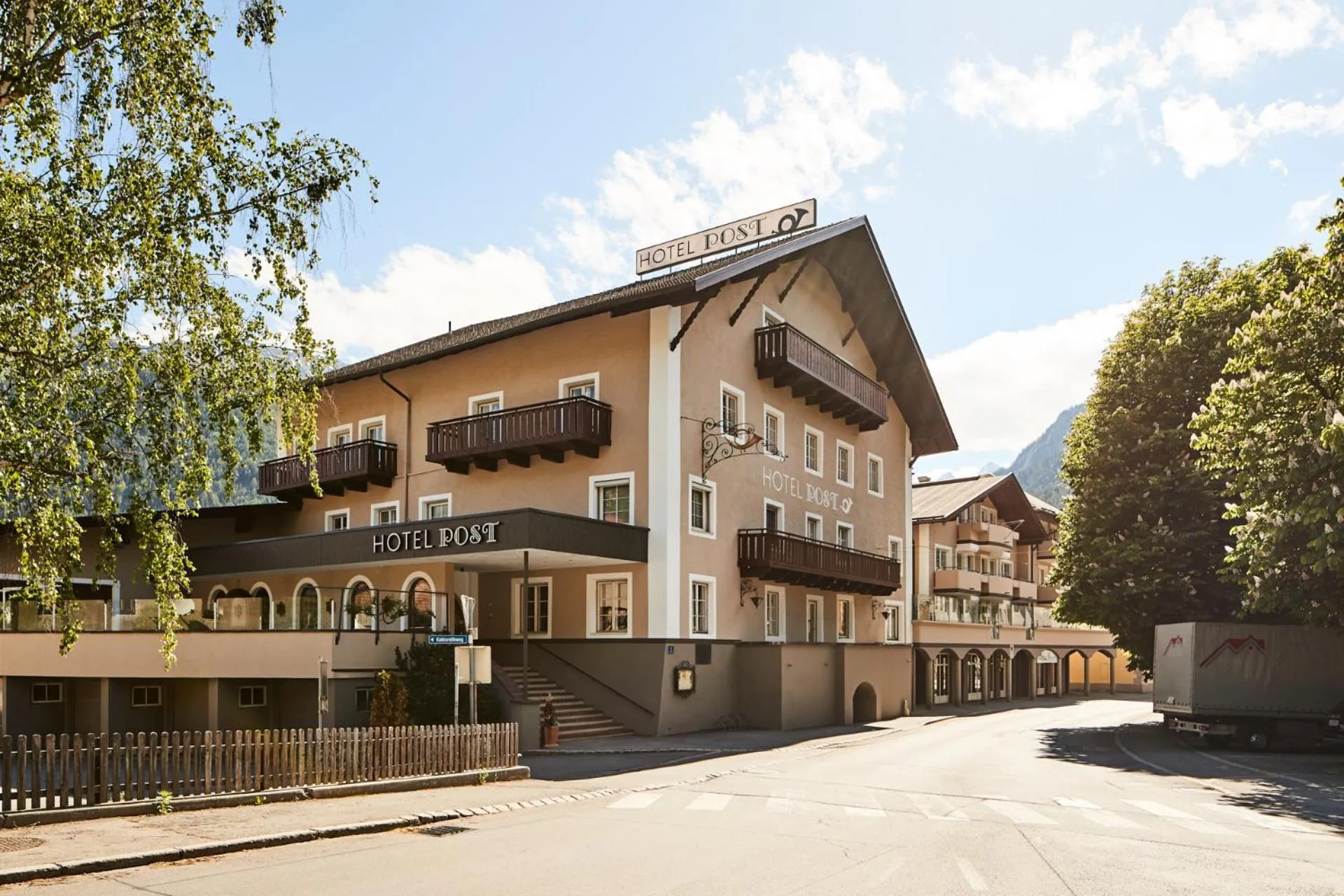 Facade/entrance in Hotel Post