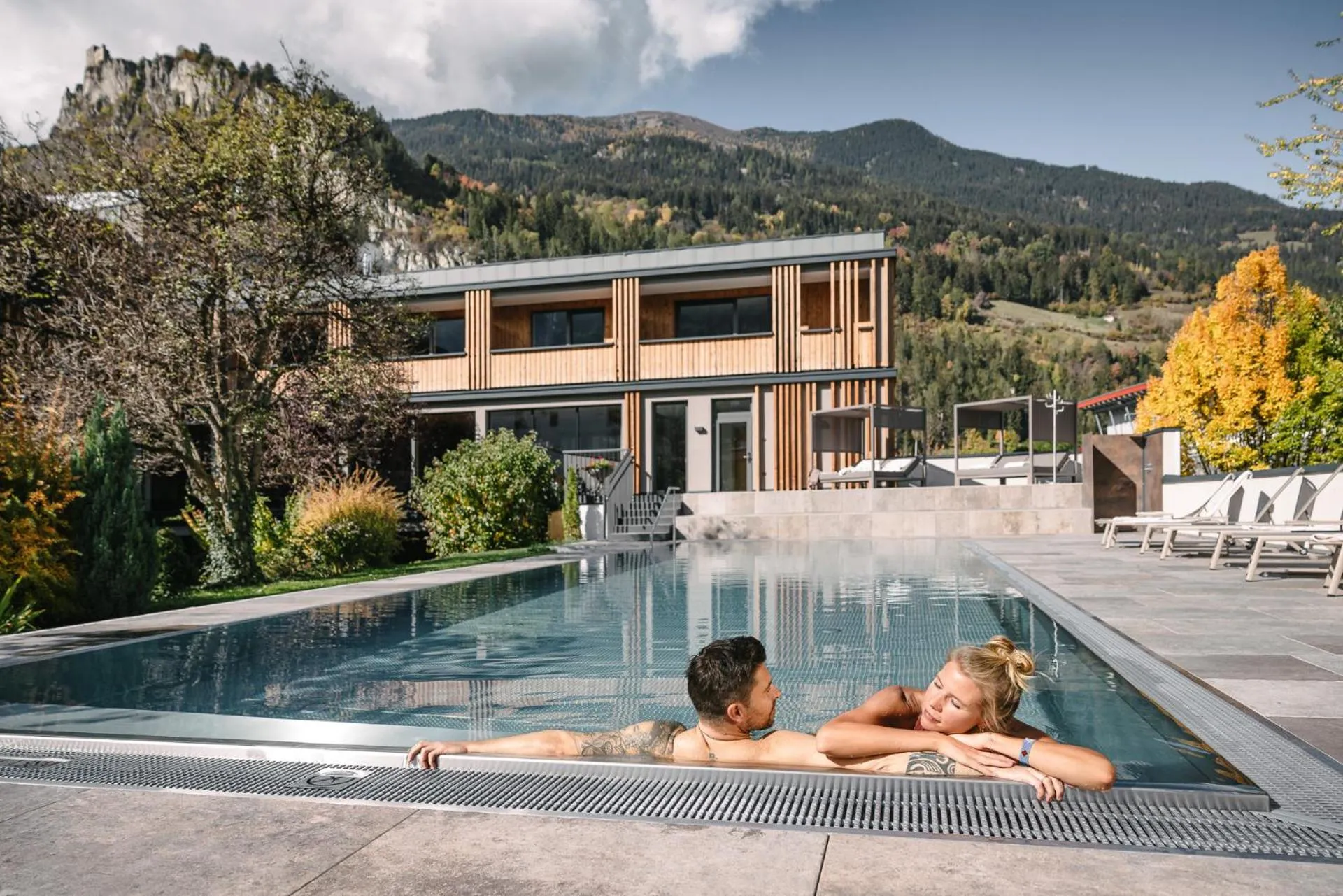 Swimming pool in Hotel Post