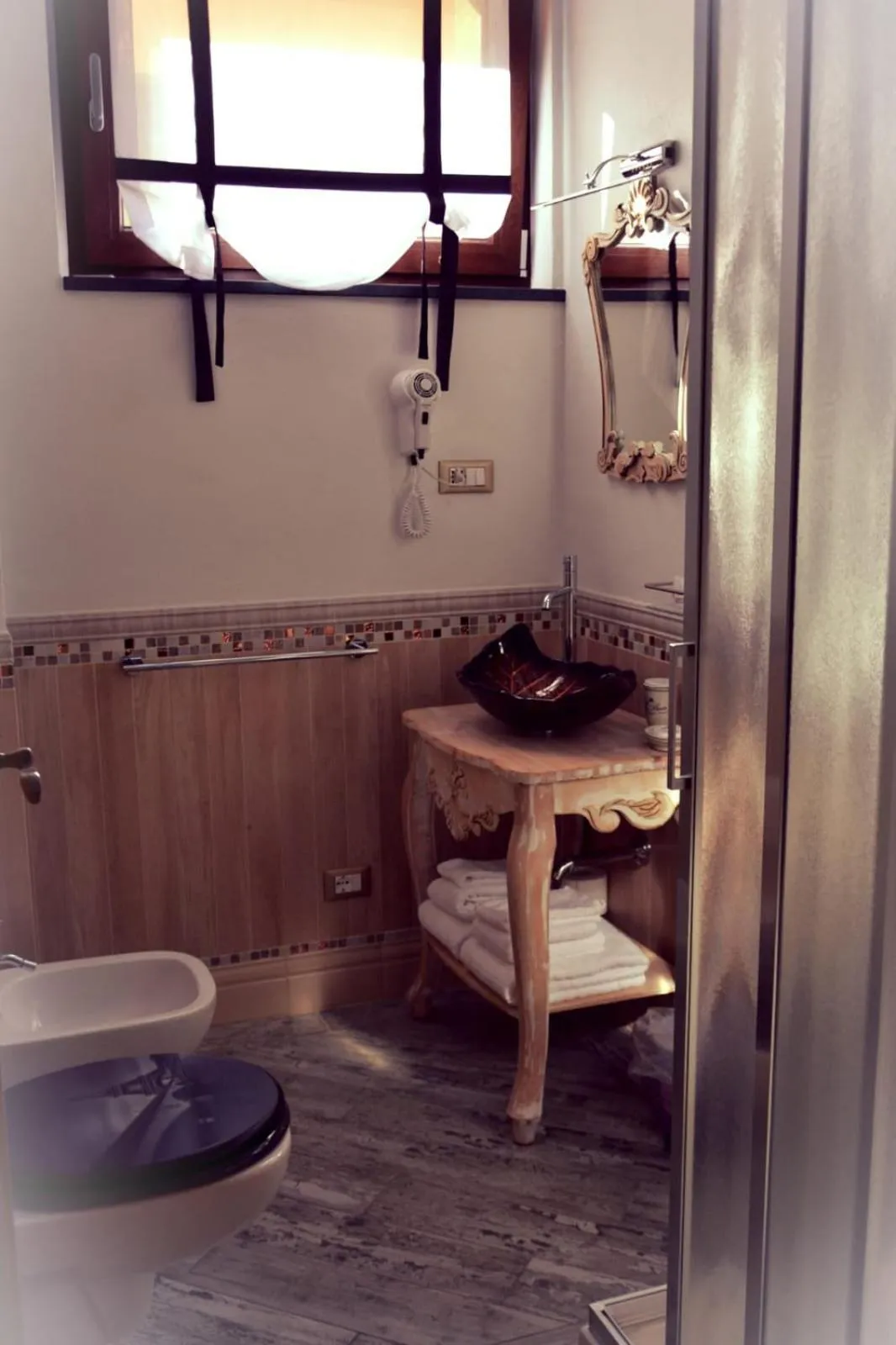 Shower in AMICI Holiday B&B di Bielak Aneta Izabela