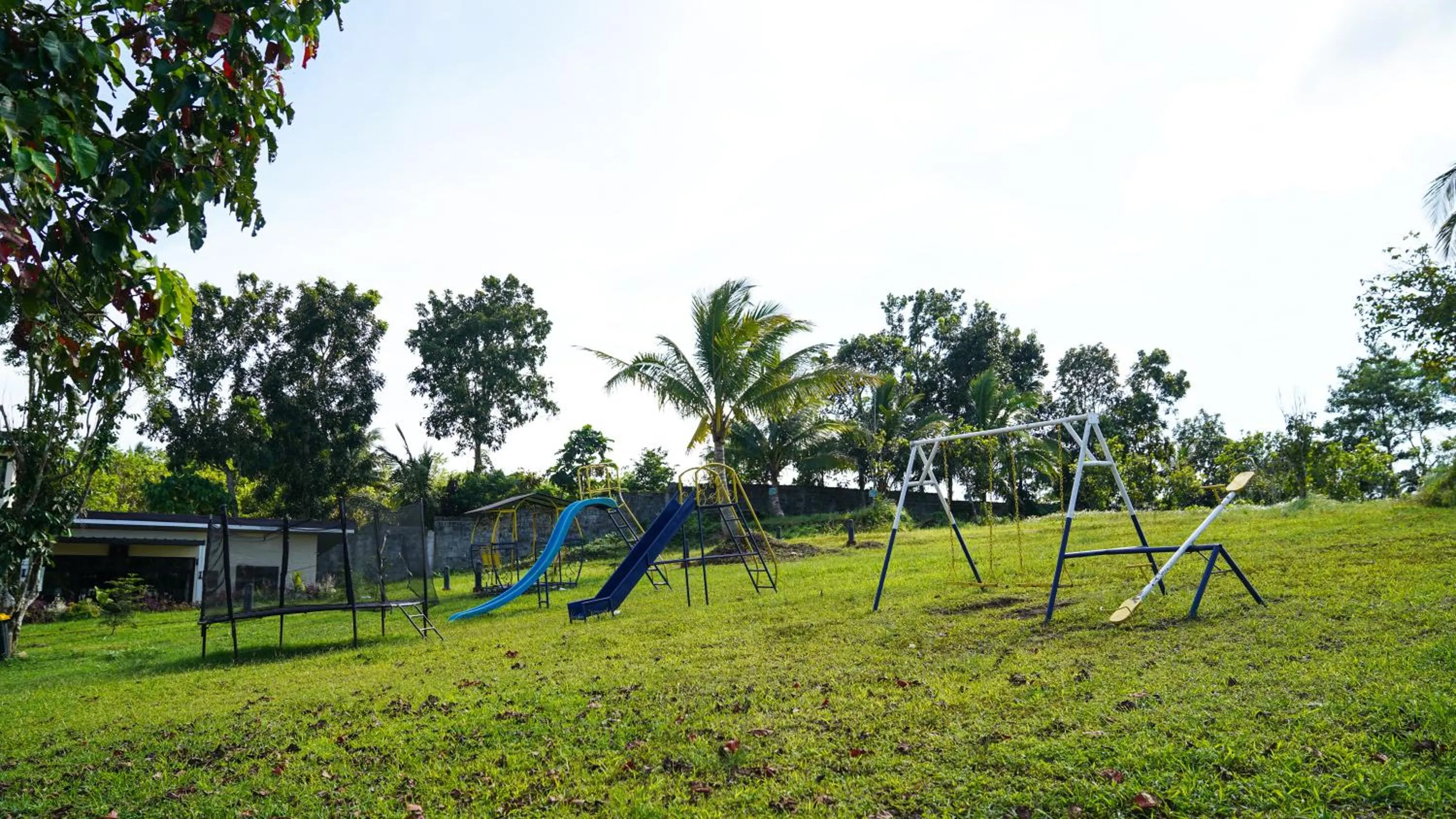 Children play ground in A&A Garden Suites