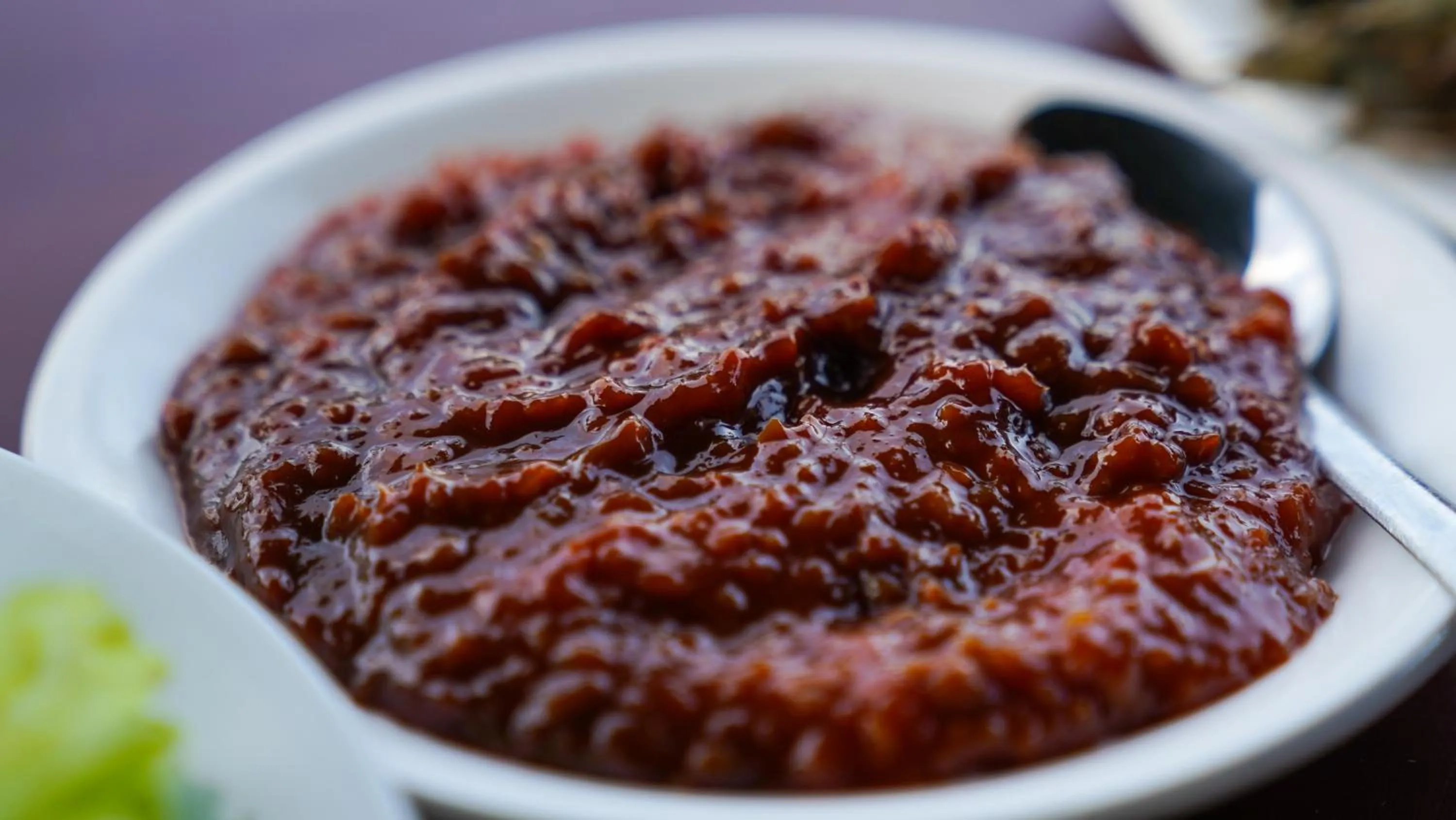 Restaurant/places to eat in A&A Garden Suites