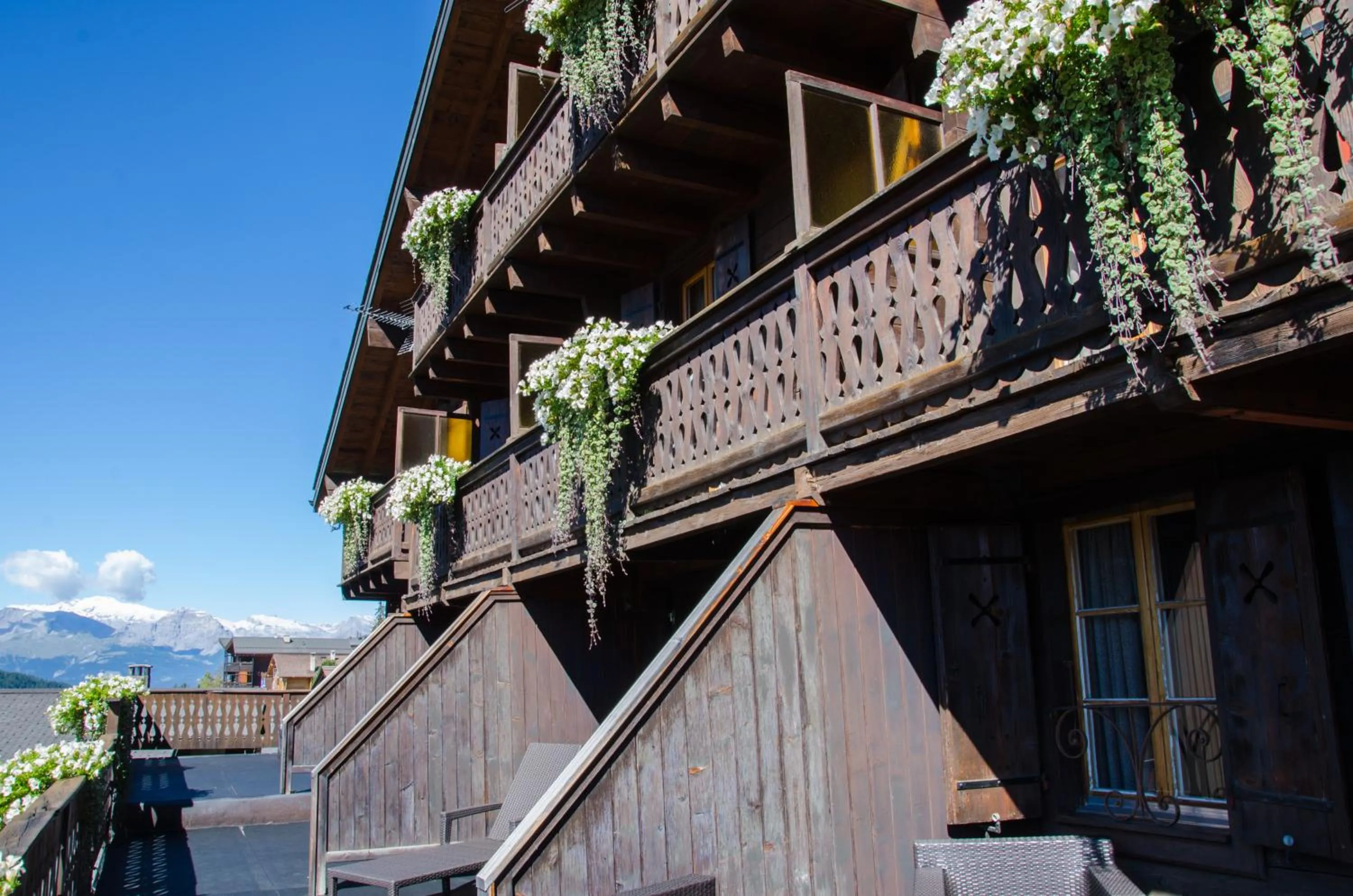 Property building in Hôtel Le Grand Chalet Favre