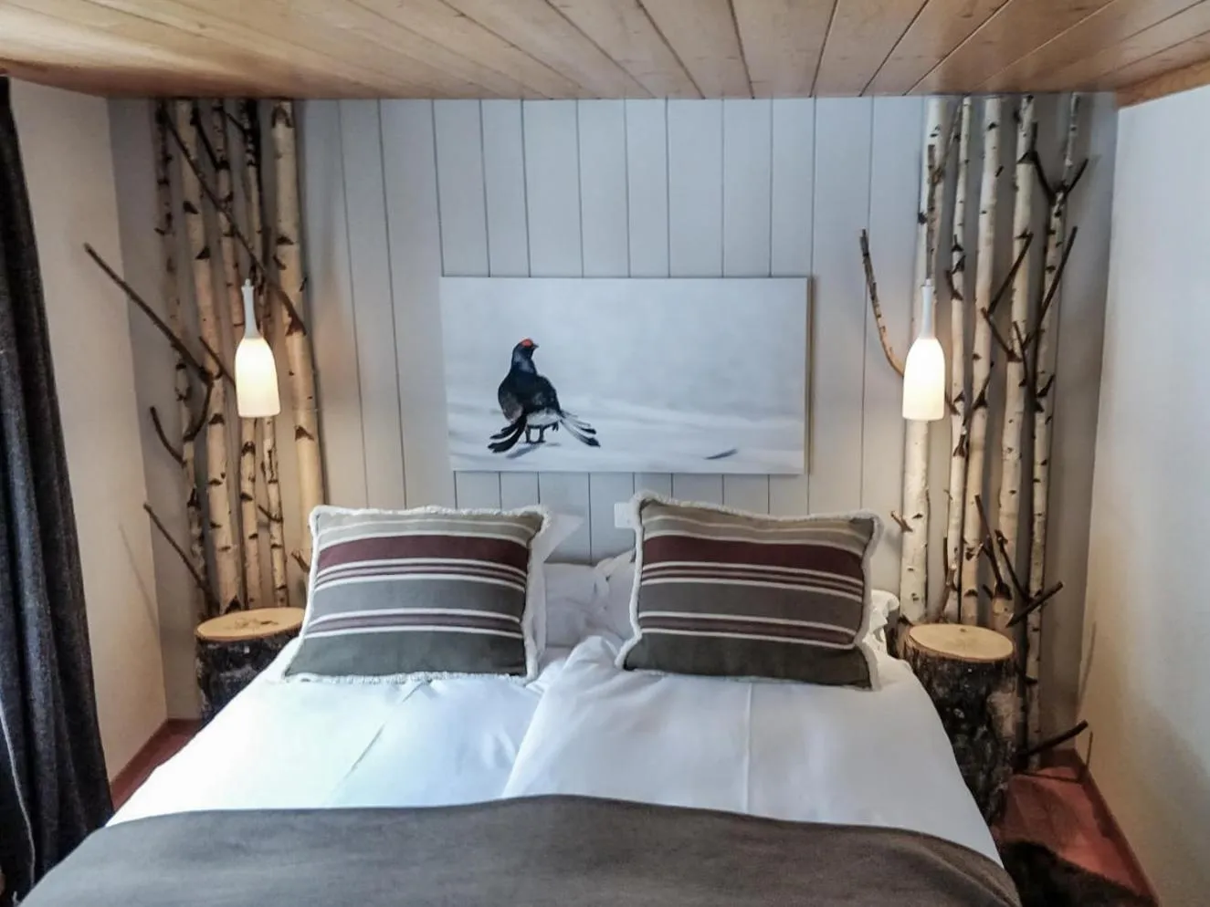 Bed in Hôtel Le Grand Chalet Favre