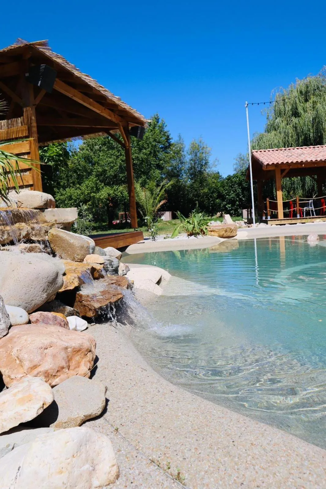 Property building in L'ALCOVE HOTEL RESTAURANT