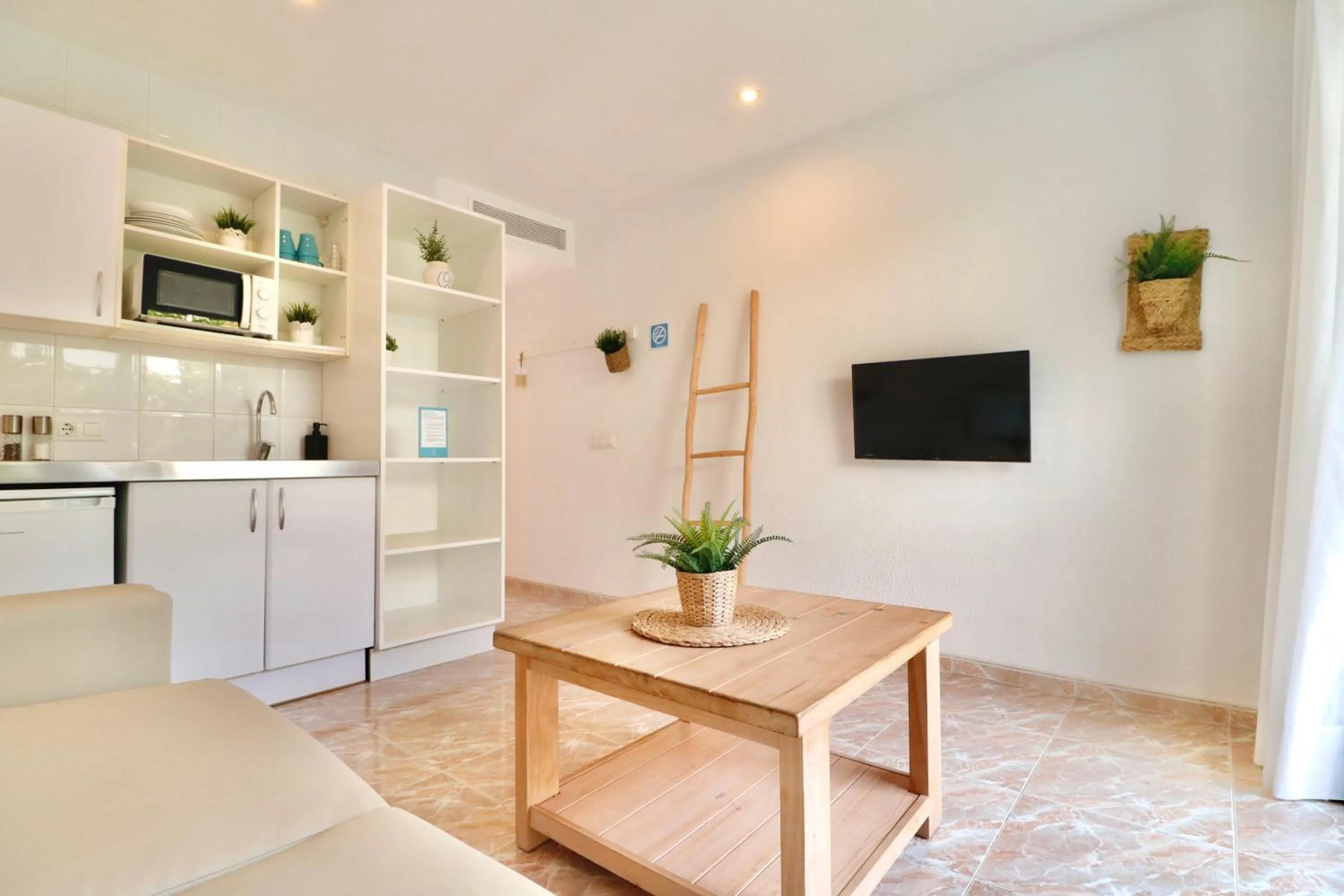 Dining area in Bonavida Apartments