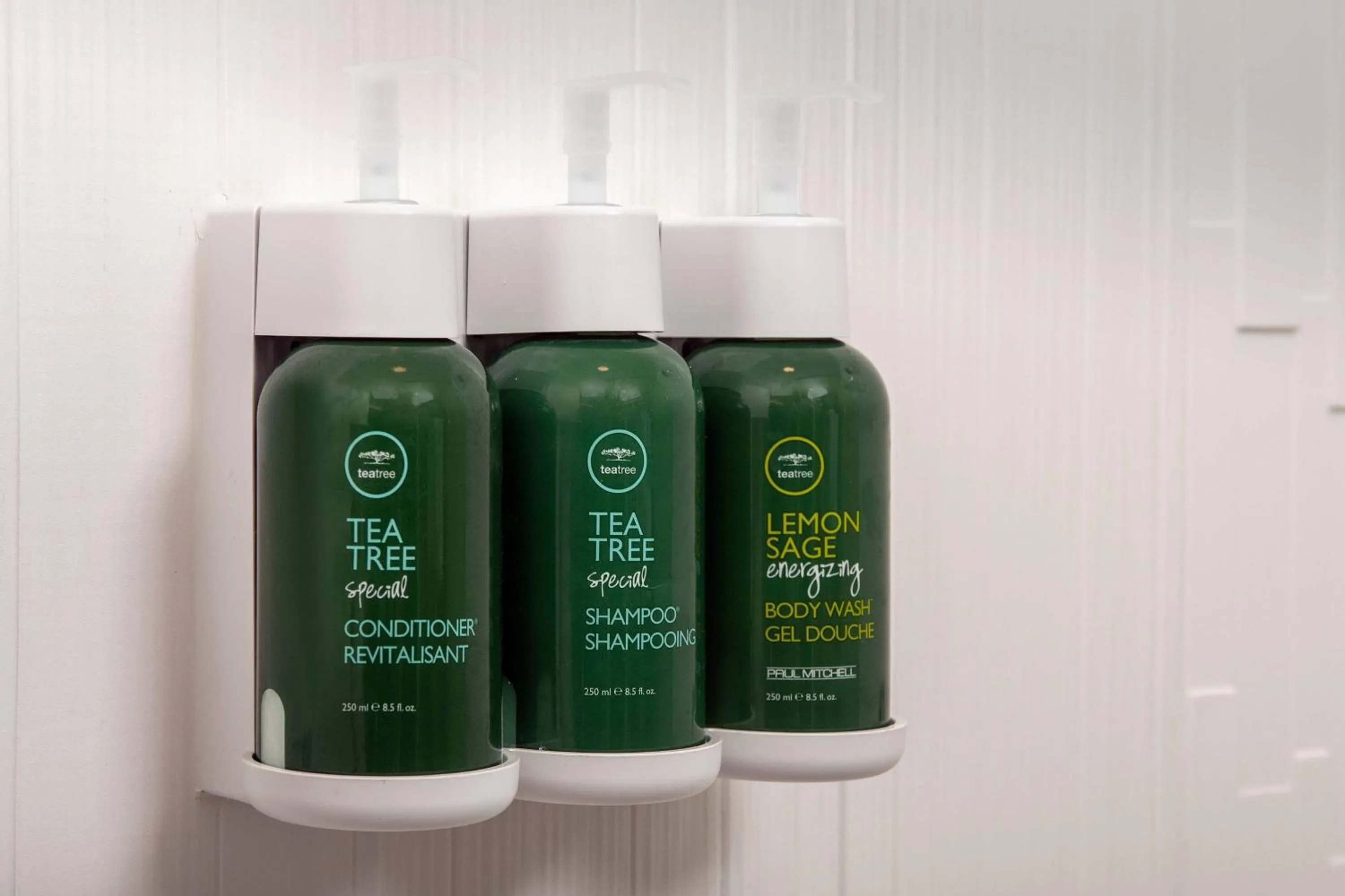 Bathroom in Courtyard by Marriott Las Cruces at NMSU