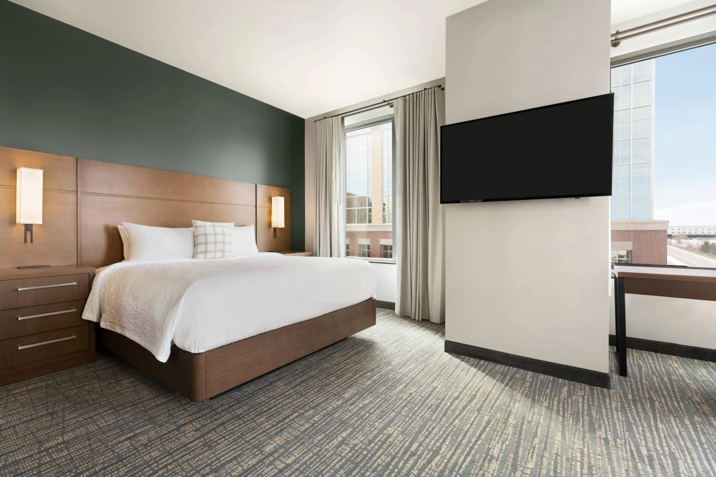 Photo of the whole room, Bed in Residence Inn by Marriott Missoula Downtown