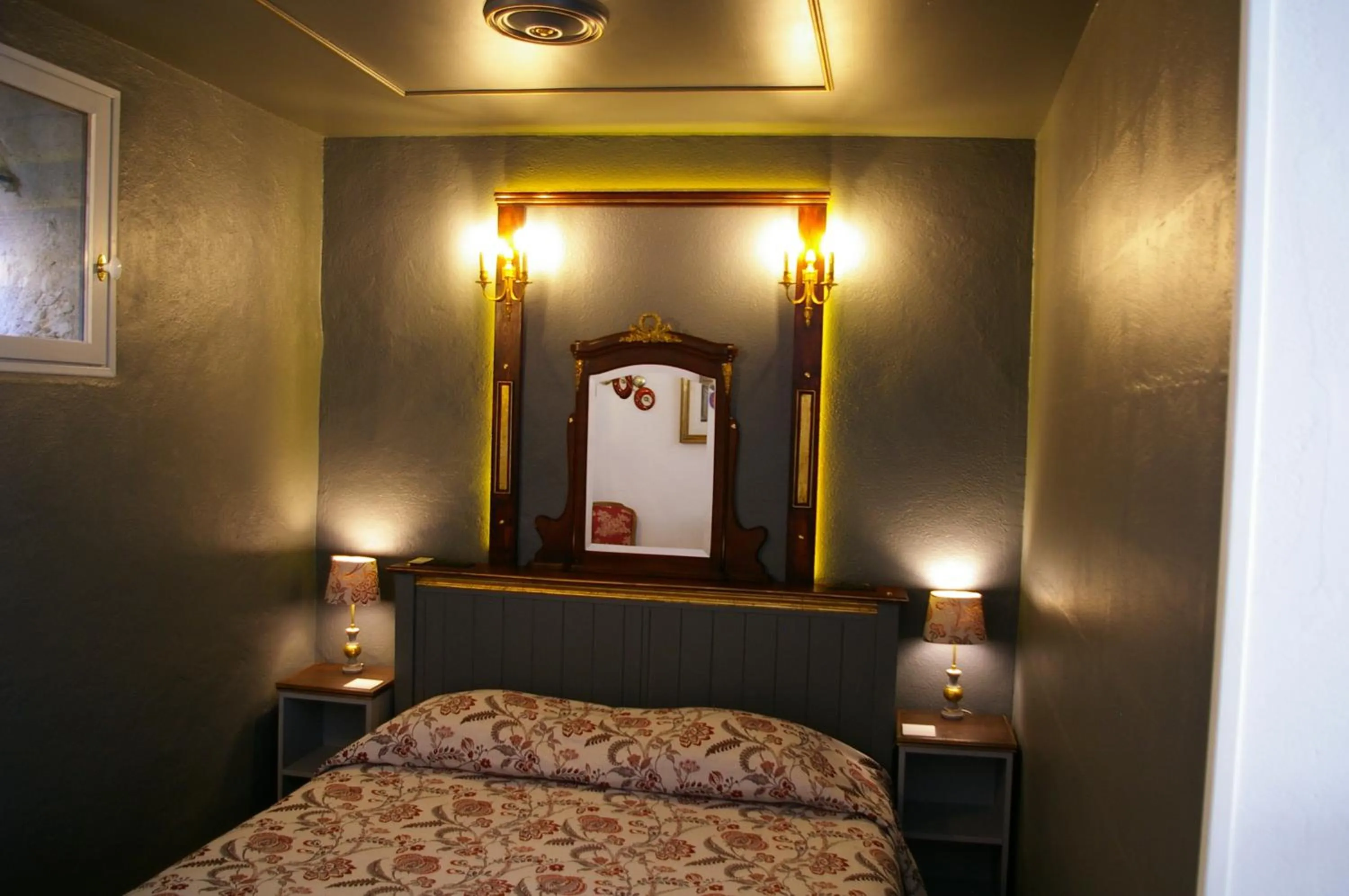 Bed in La Source de Bury