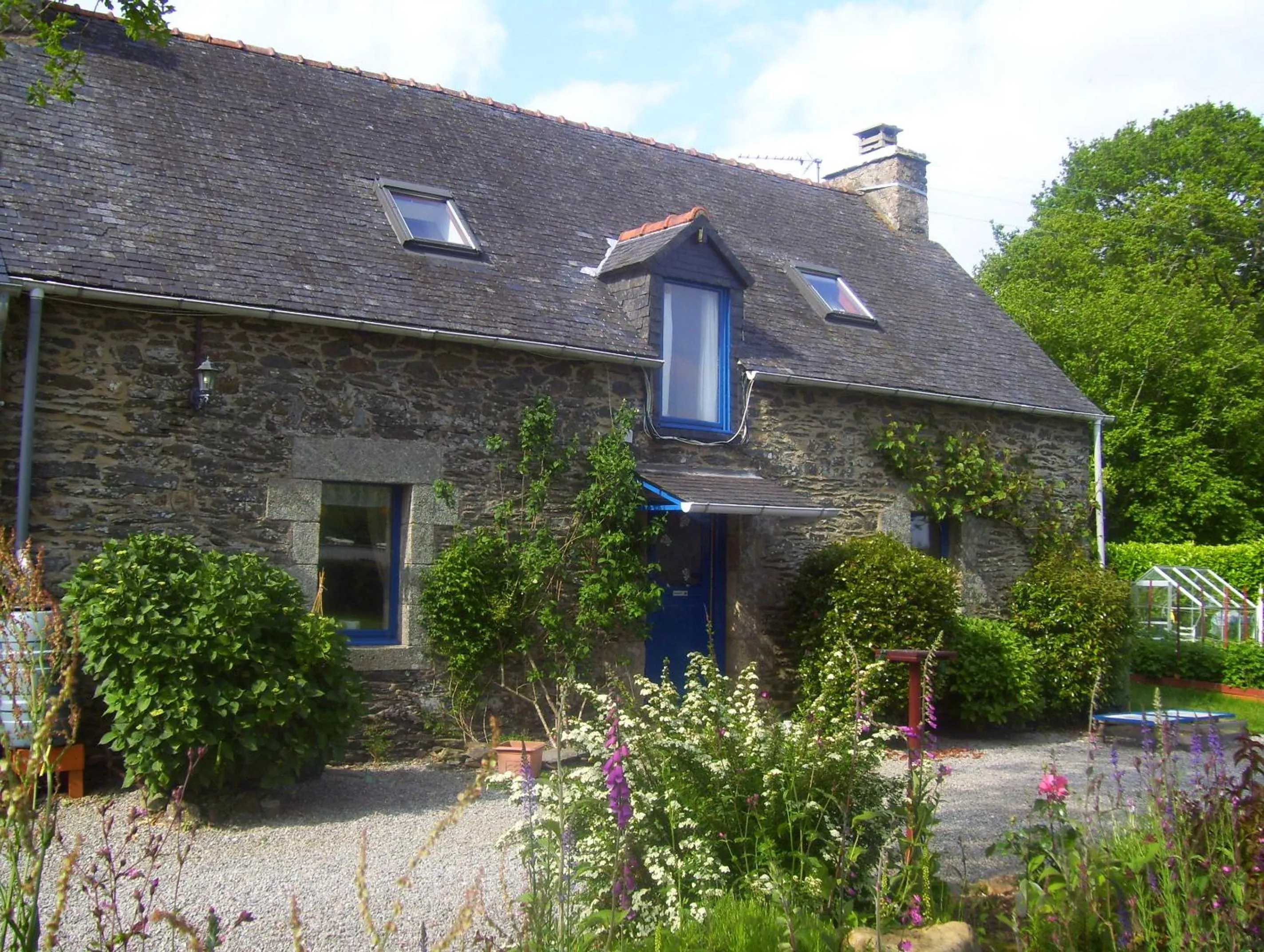 Facade/entrance in Le Boterff Gites et Camping