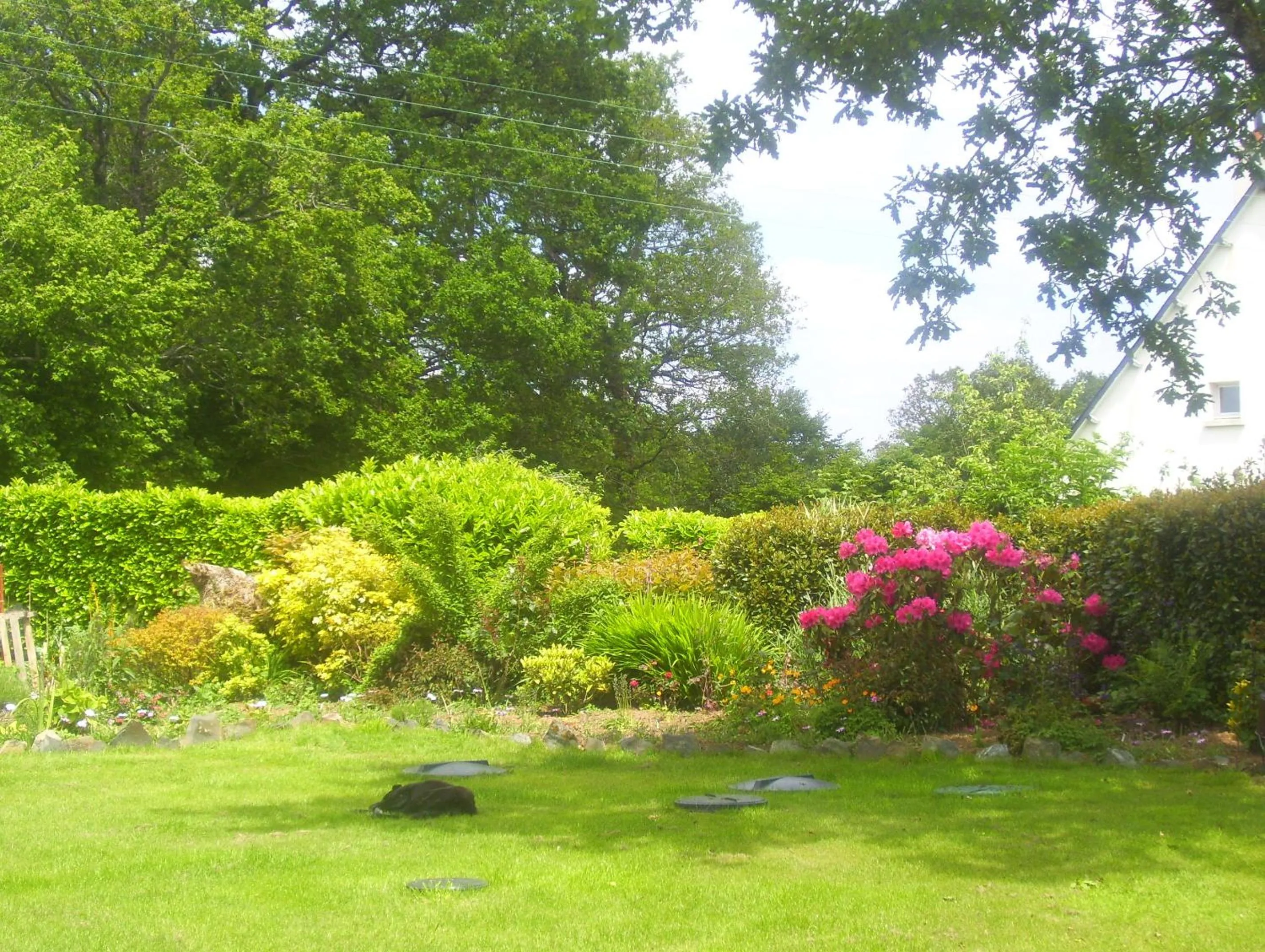 Garden in Le Boterff Gites et Camping