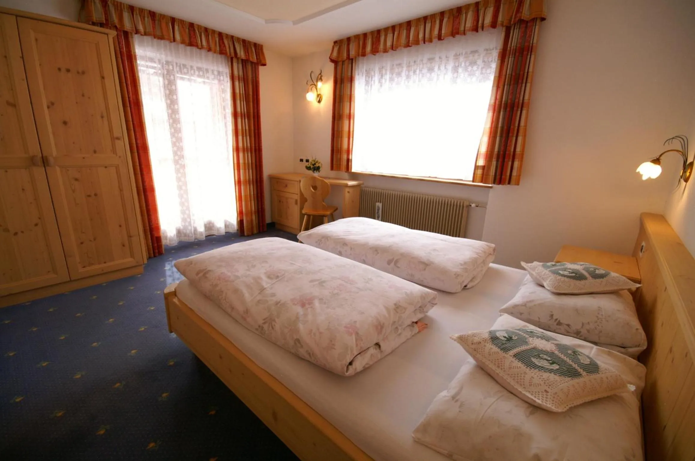 Bedroom, Bed in Appartamenti Residence Pars