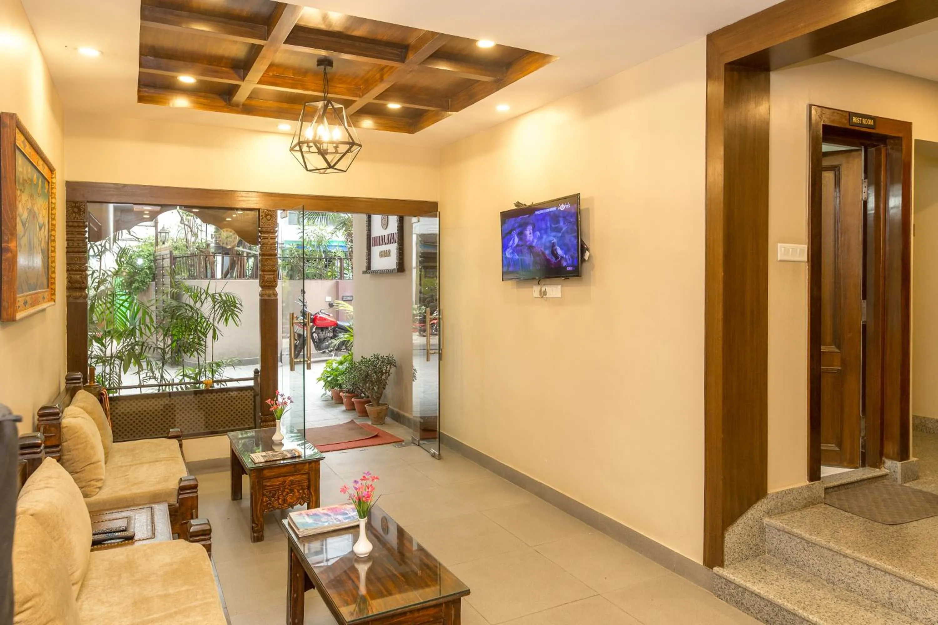 Communal lounge/ TV room in Himalayan Ghar