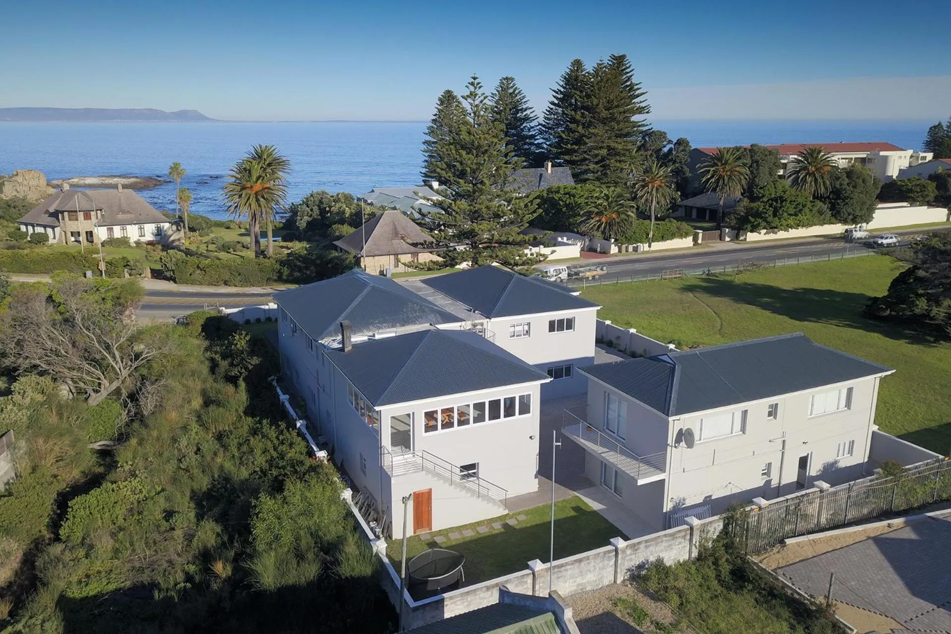 Bird's eye view in 269 on Main Holiday Home