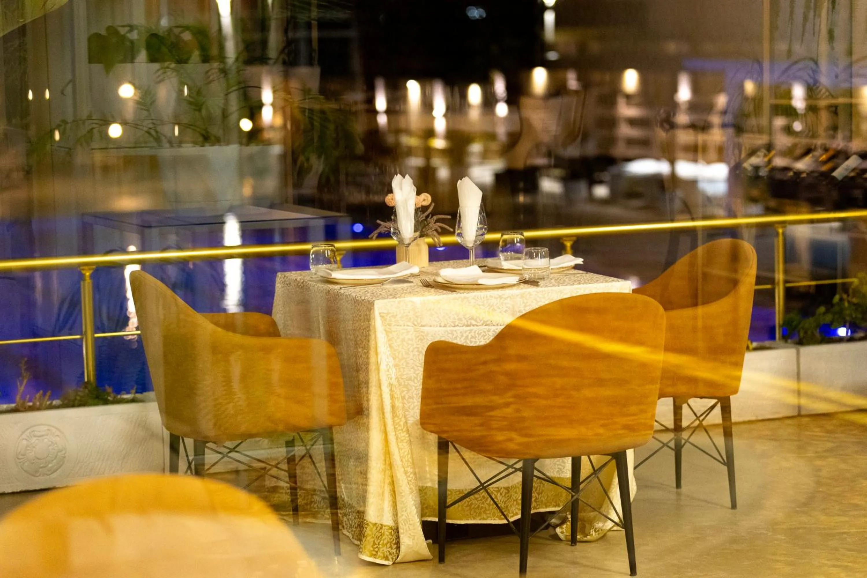 Restaurant/places to eat in Hotel Bleart