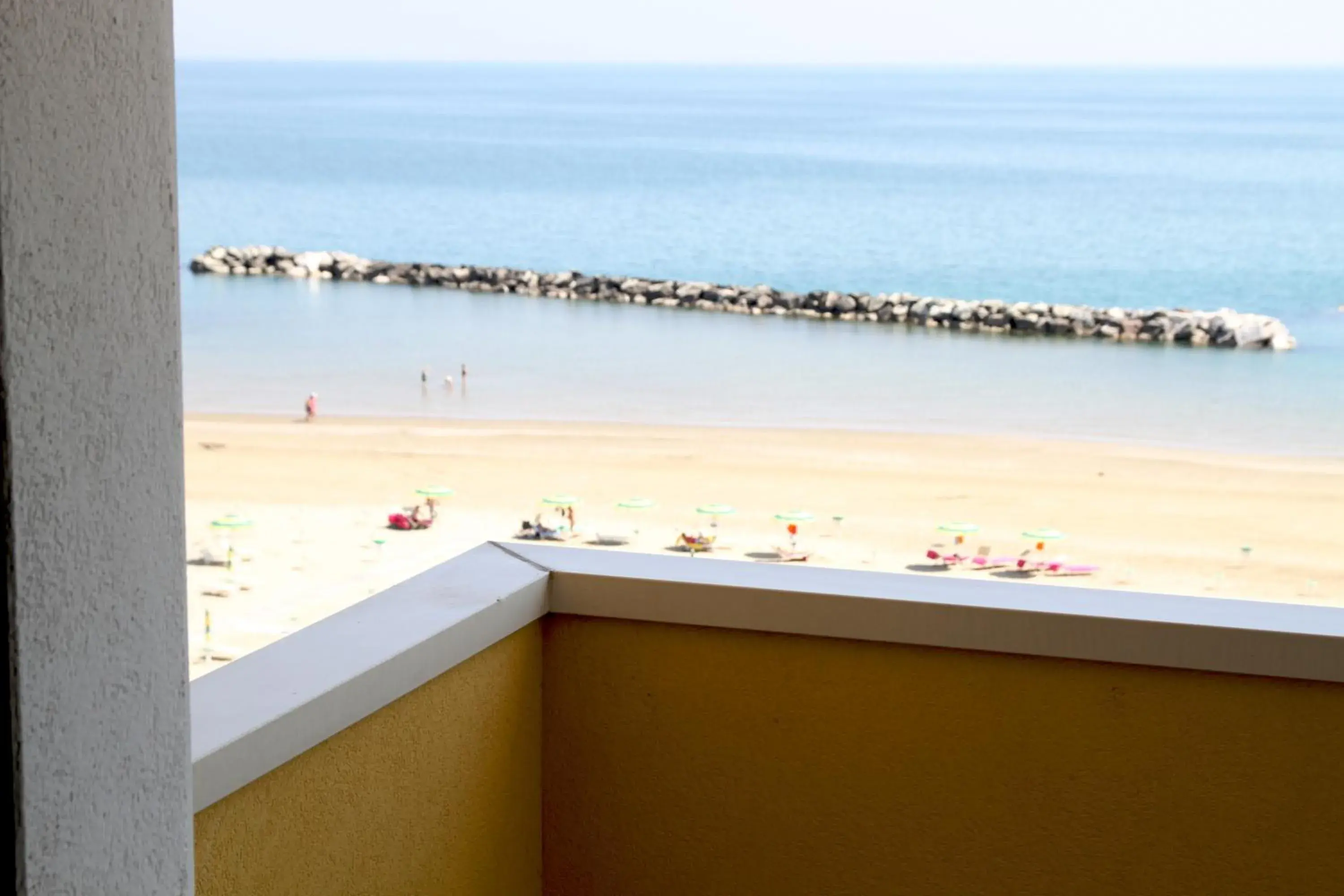 Room with Sea View in Hotel Montmartre Room with Sea View in Hotel Montmartre