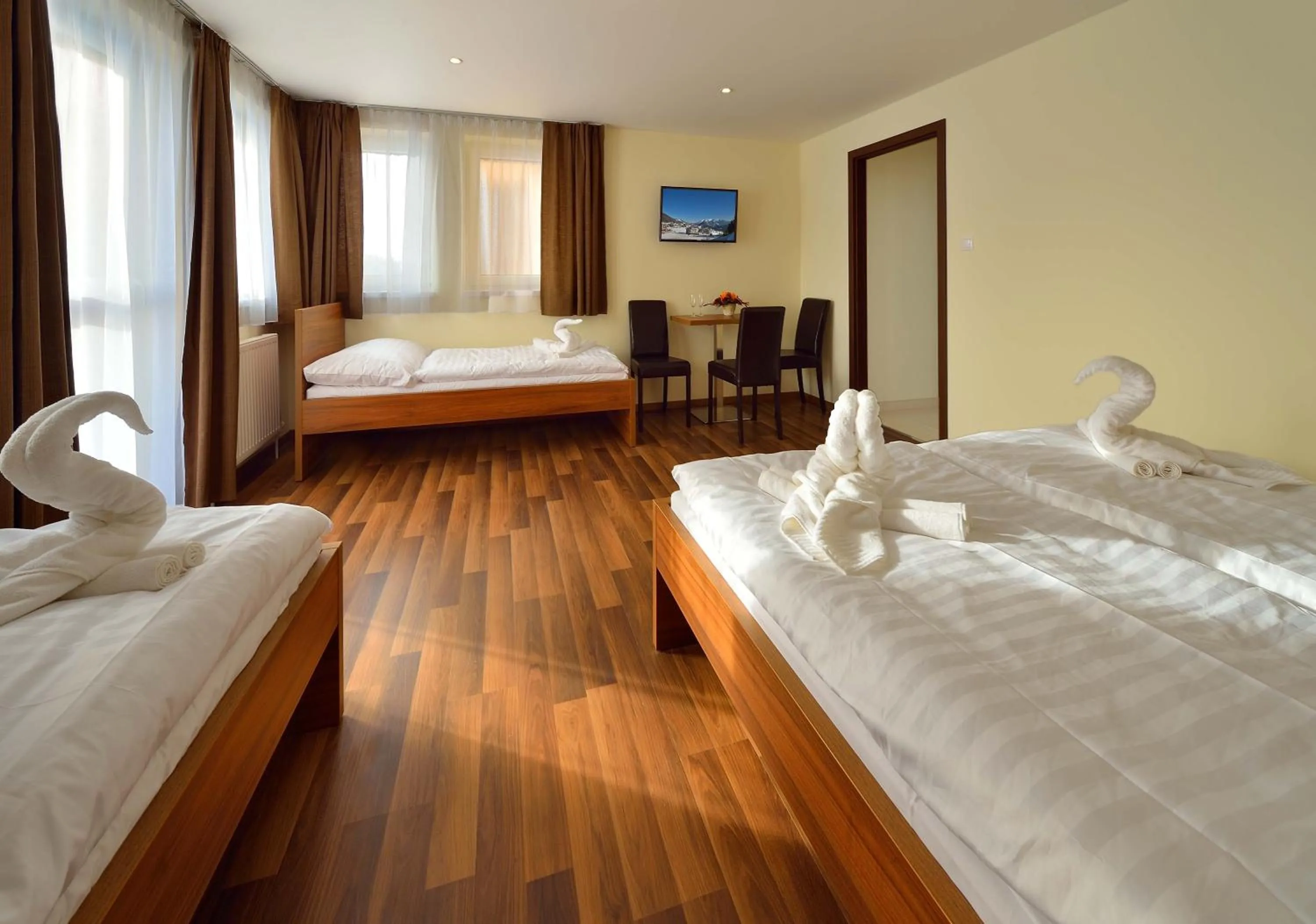 Photo of the whole room, Bed in Villa Gloria Rooms & Apartments