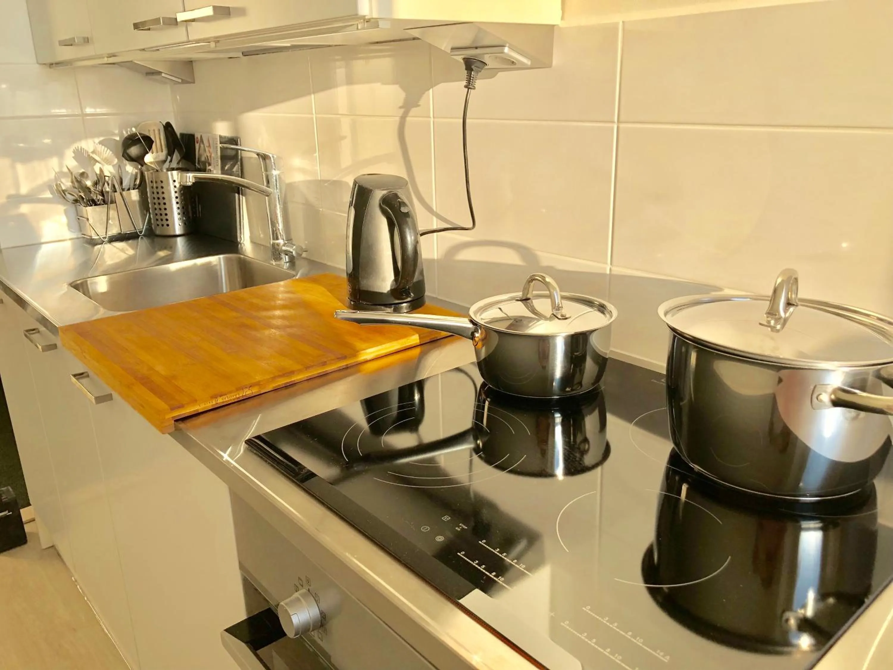 Coffee/tea facilities in Scandinavian Sweet home 1BR Heart of City 18