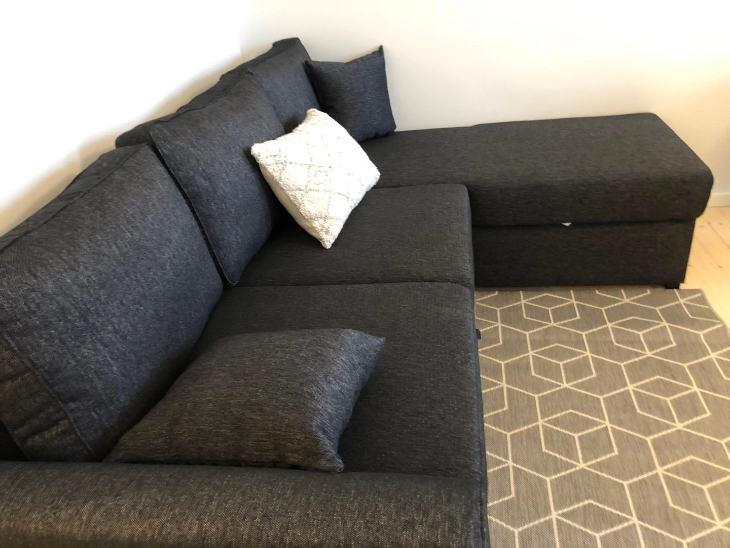 Living room in Scandinavian Sweet home 1BR Heart of City 18