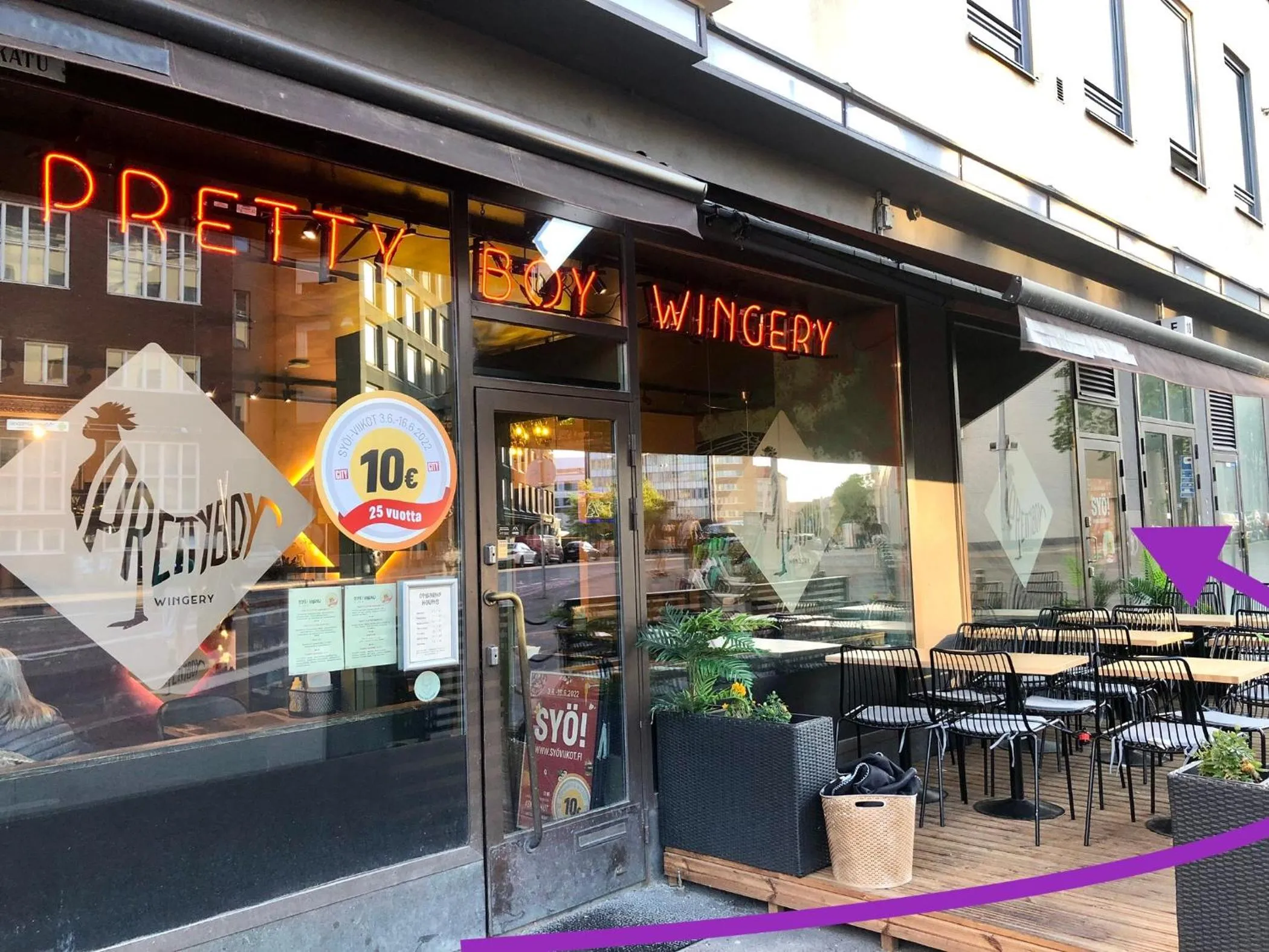 Restaurant/places to eat in Scandinavian Sweet home 1BR Heart of City 18