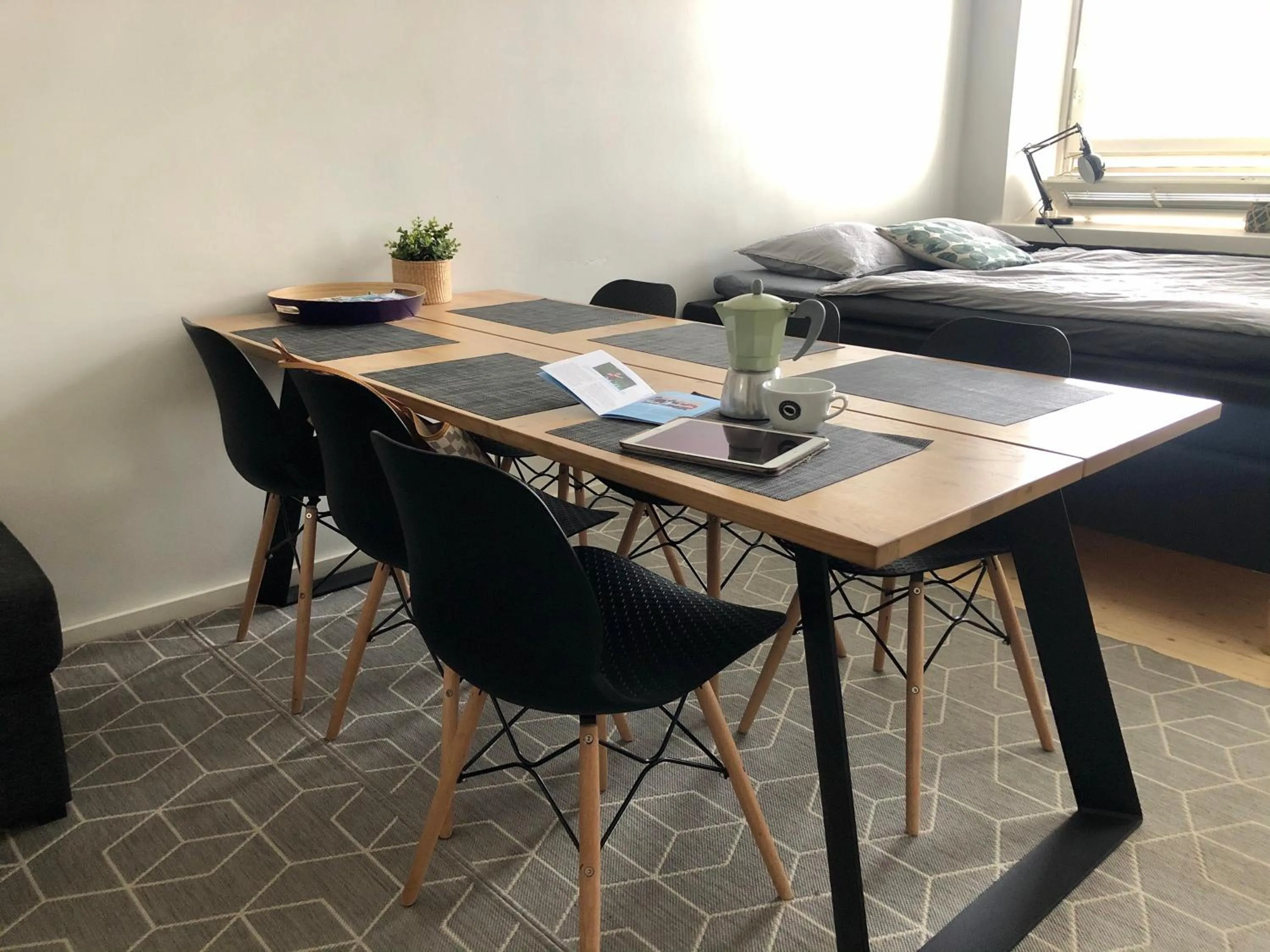 Dining area in Scandinavian Sweet home 1BR Heart of City 18