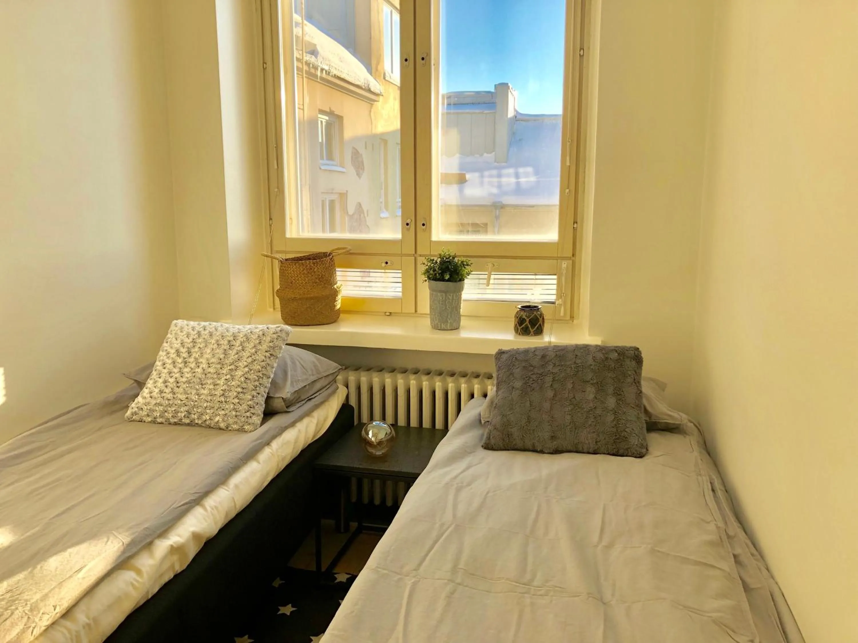 Bed in Scandinavian Sweet home 1BR Heart of City 18