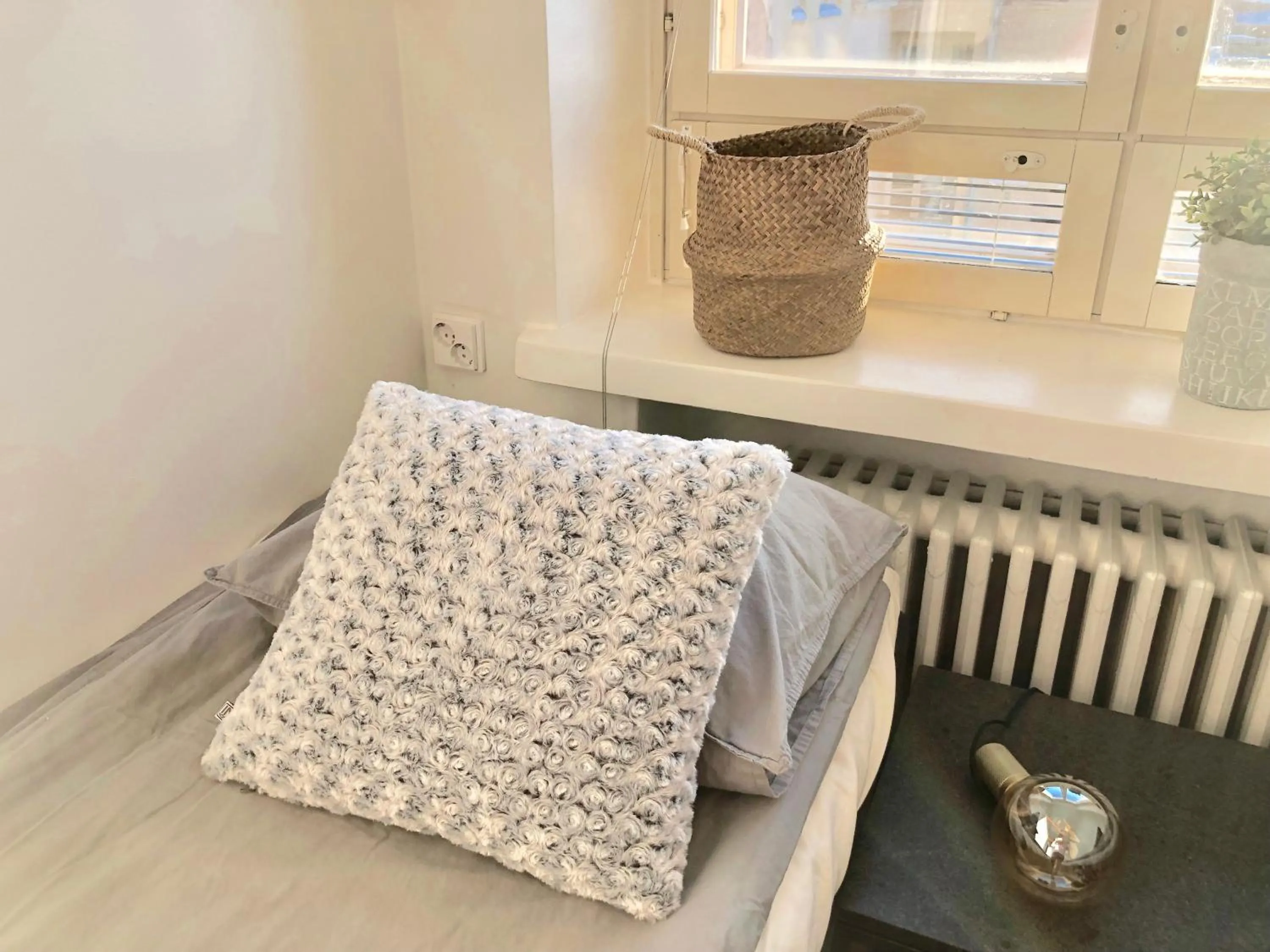 Bed in Scandinavian Sweet home 1BR Heart of City 18