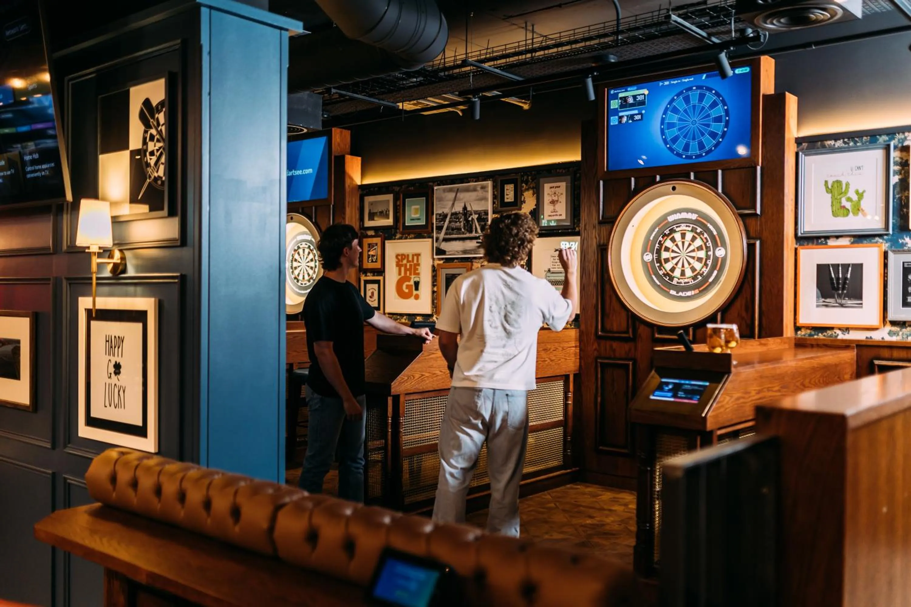 Restaurant/places to eat in Holiday Inn Express - Derry - Londonderry by IHG