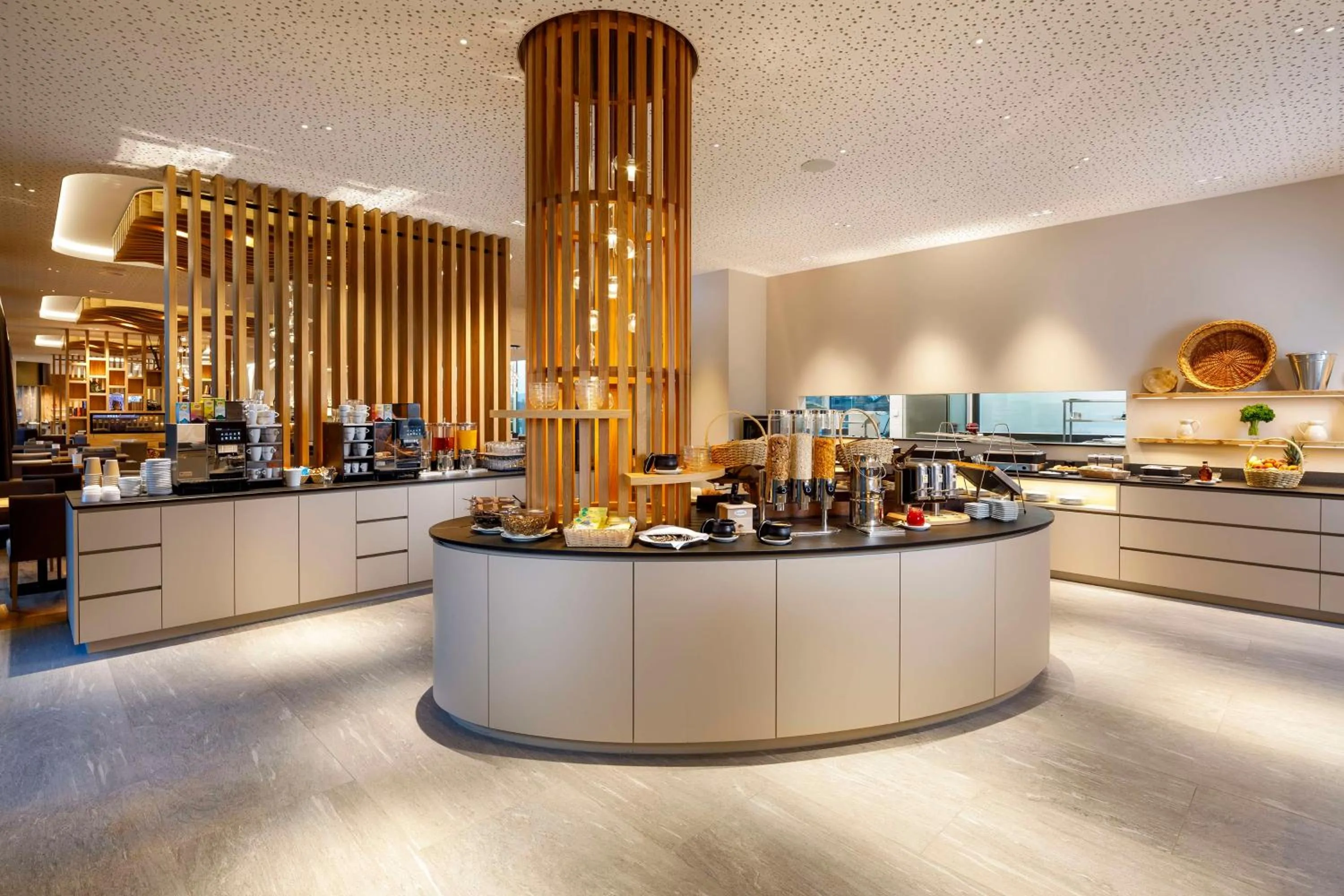 Breakfast in Hotel Allegra Lodge