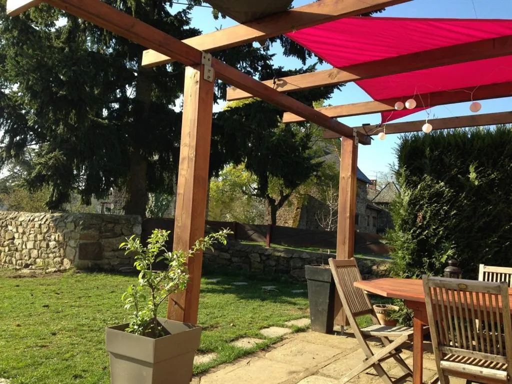 Property building in Chambre et Table d'hôtes Magaadjukalo