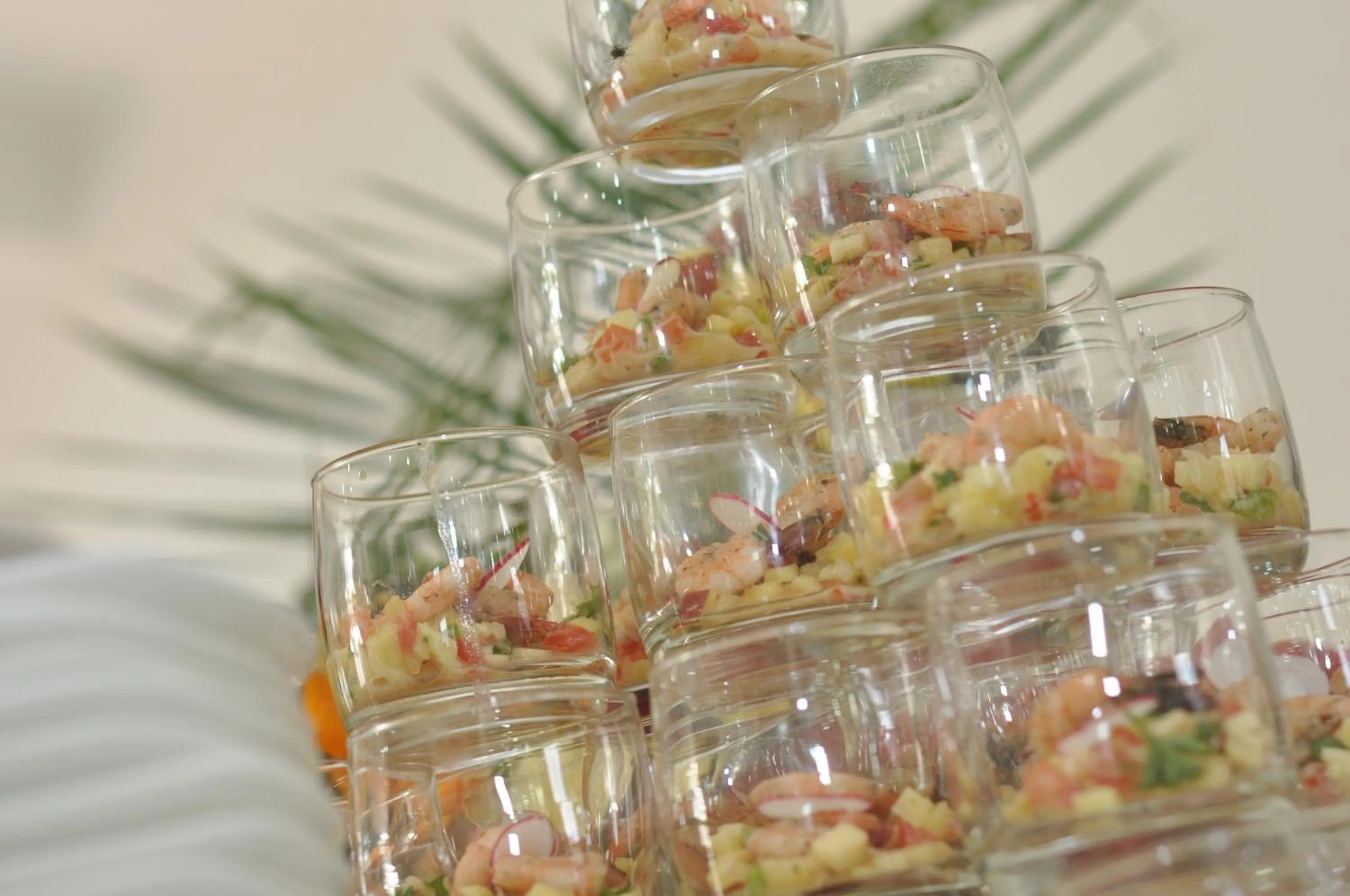 Restaurant/places to eat in Hôtel Sky blue Mada