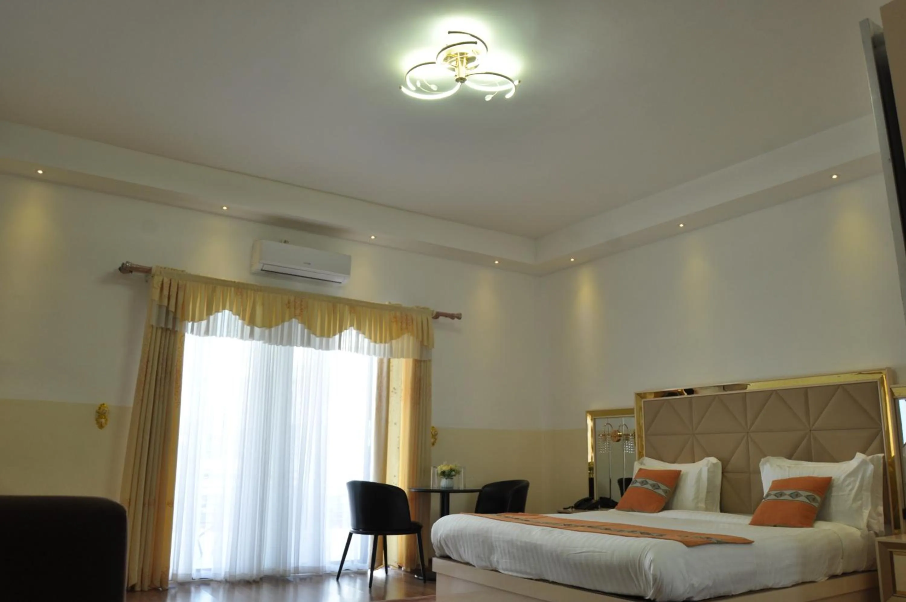 Bed in Hôtel Sky blue Mada