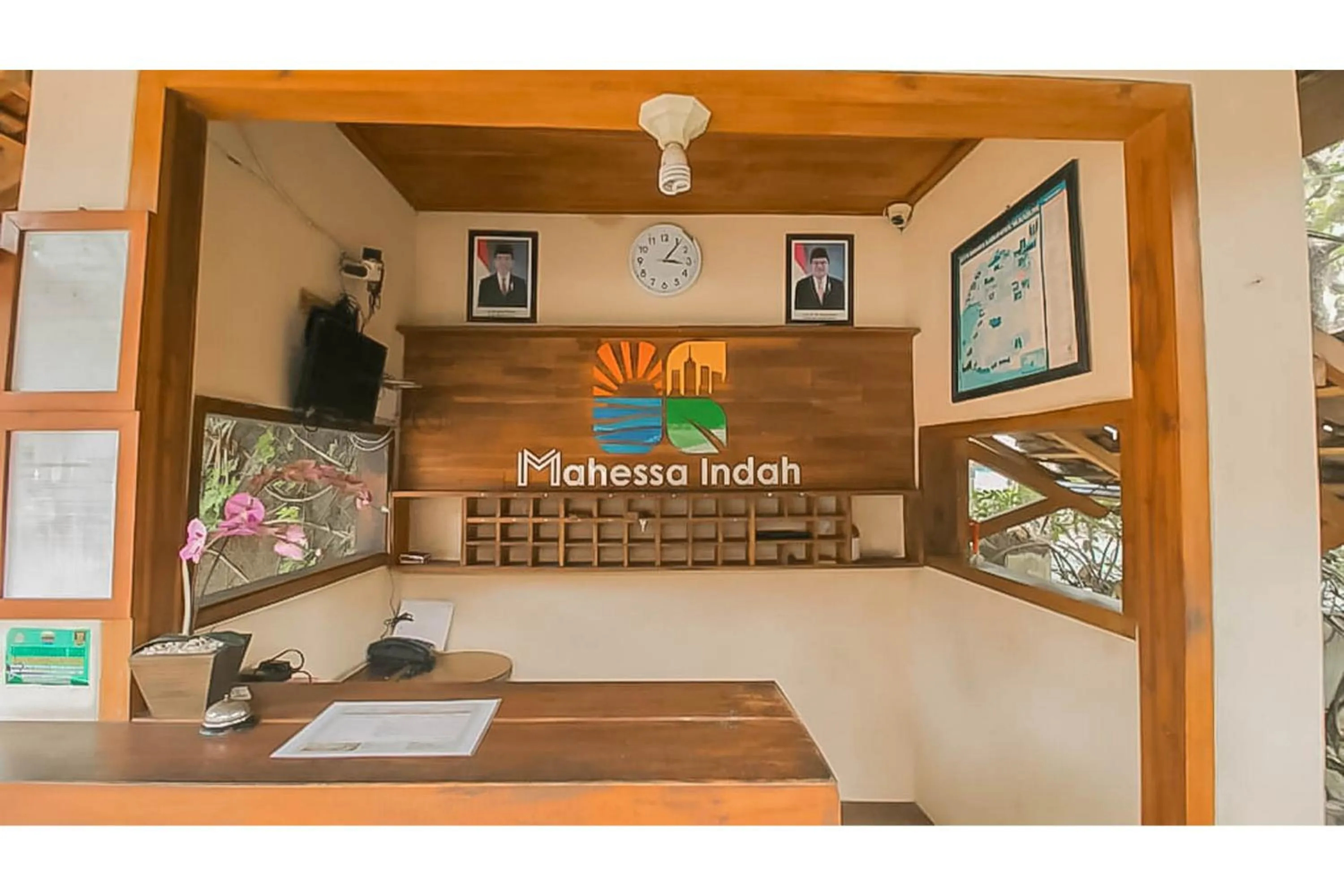 Property logo or sign in RedDoorz @ Pantai Pelabuhan Ratu 2