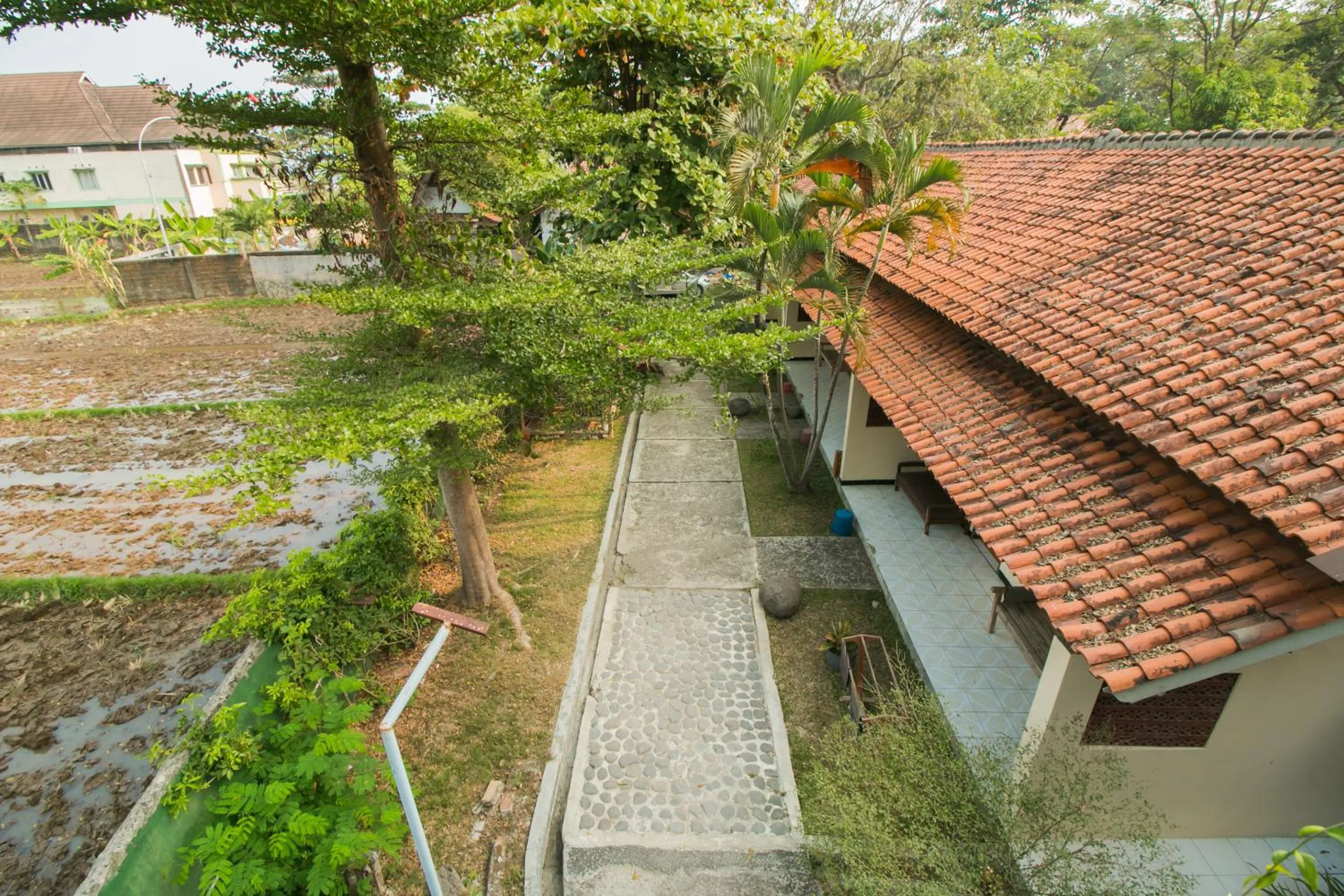 Property building in RedDoorz @ Pantai Pelabuhan Ratu 2