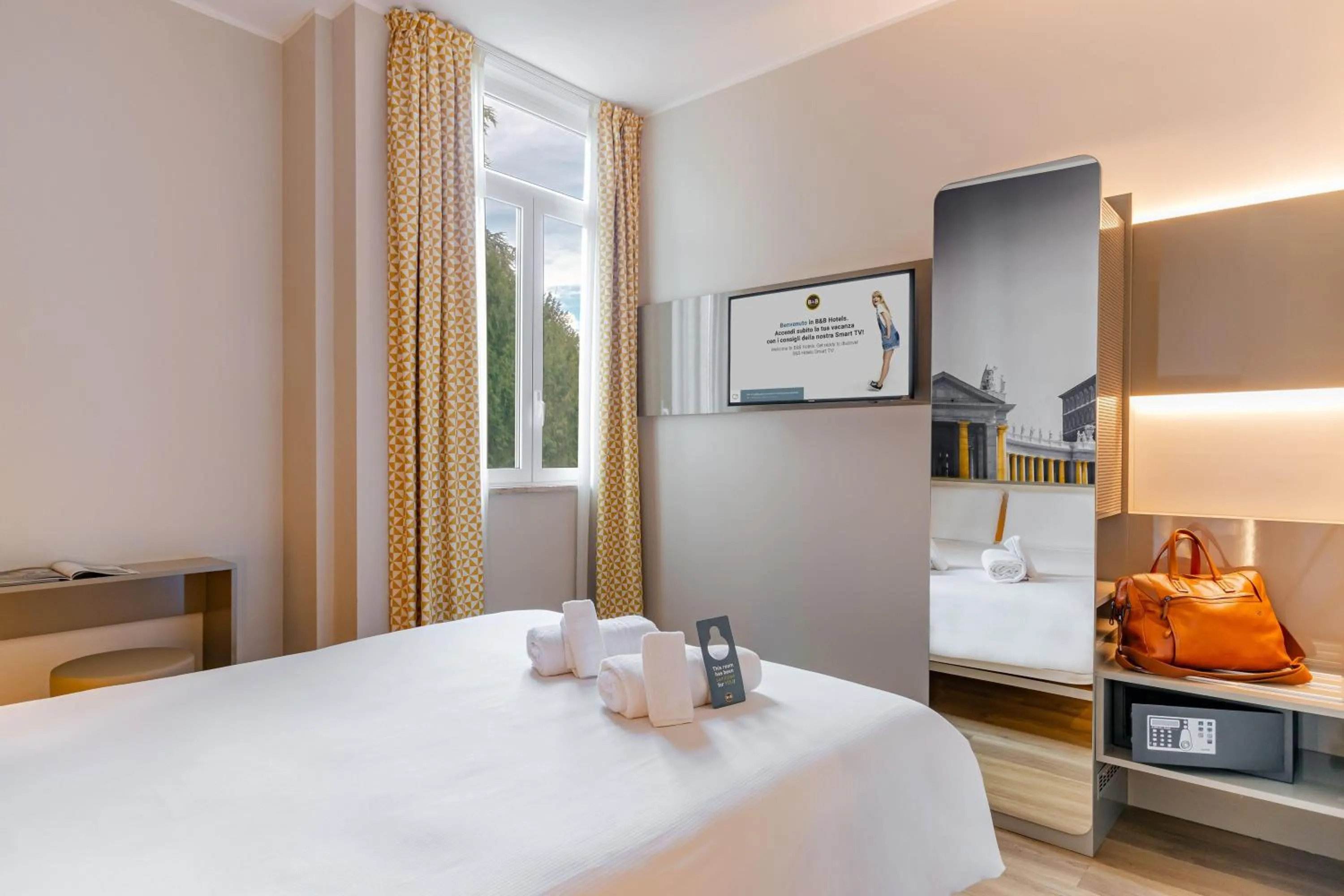 Photo of the whole room, Bed in B&B Hotel Roma Pietralata Tiburtina