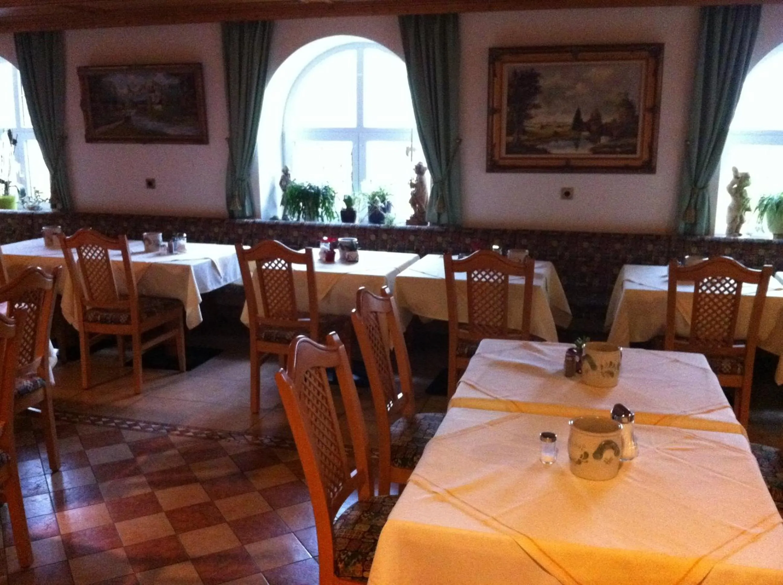 Breakfast in Hotel Preishof