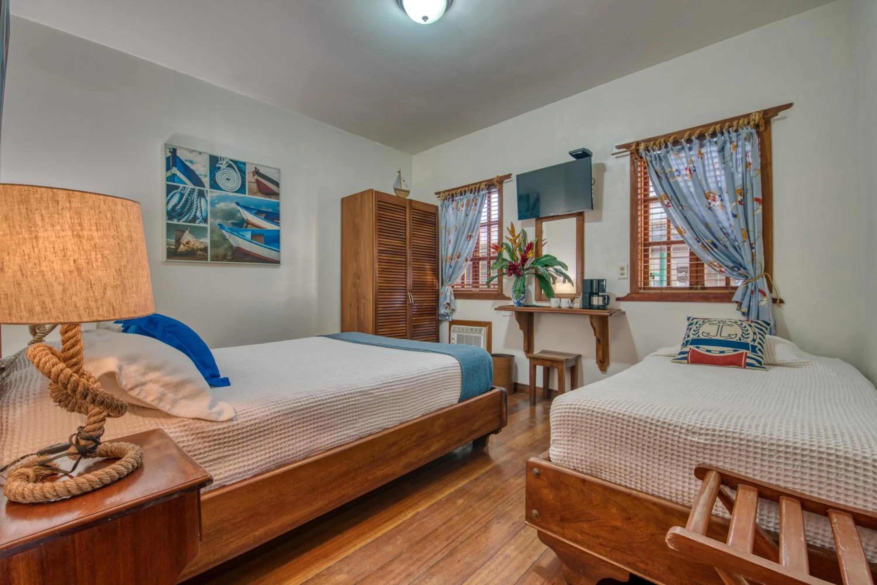 Bedroom, Bed in Hotel Bocas del Toro