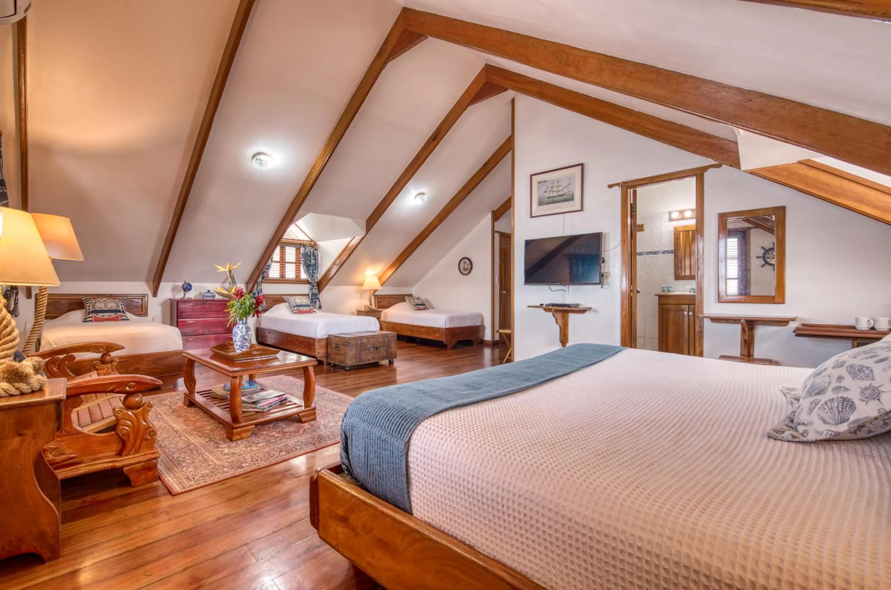 Photo of the whole room, Bed in Hotel Bocas del Toro