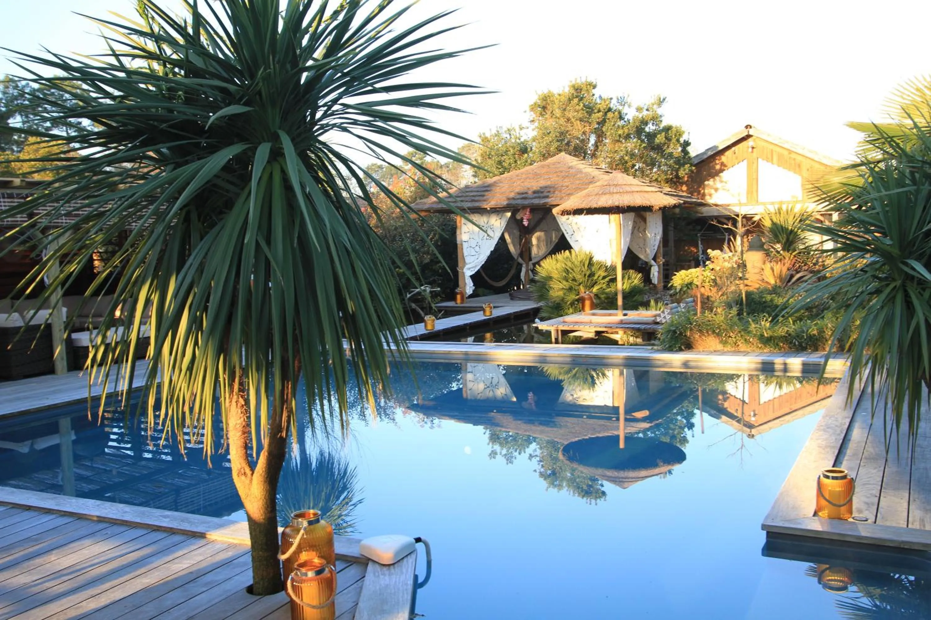 Swimming pool in la Varangue