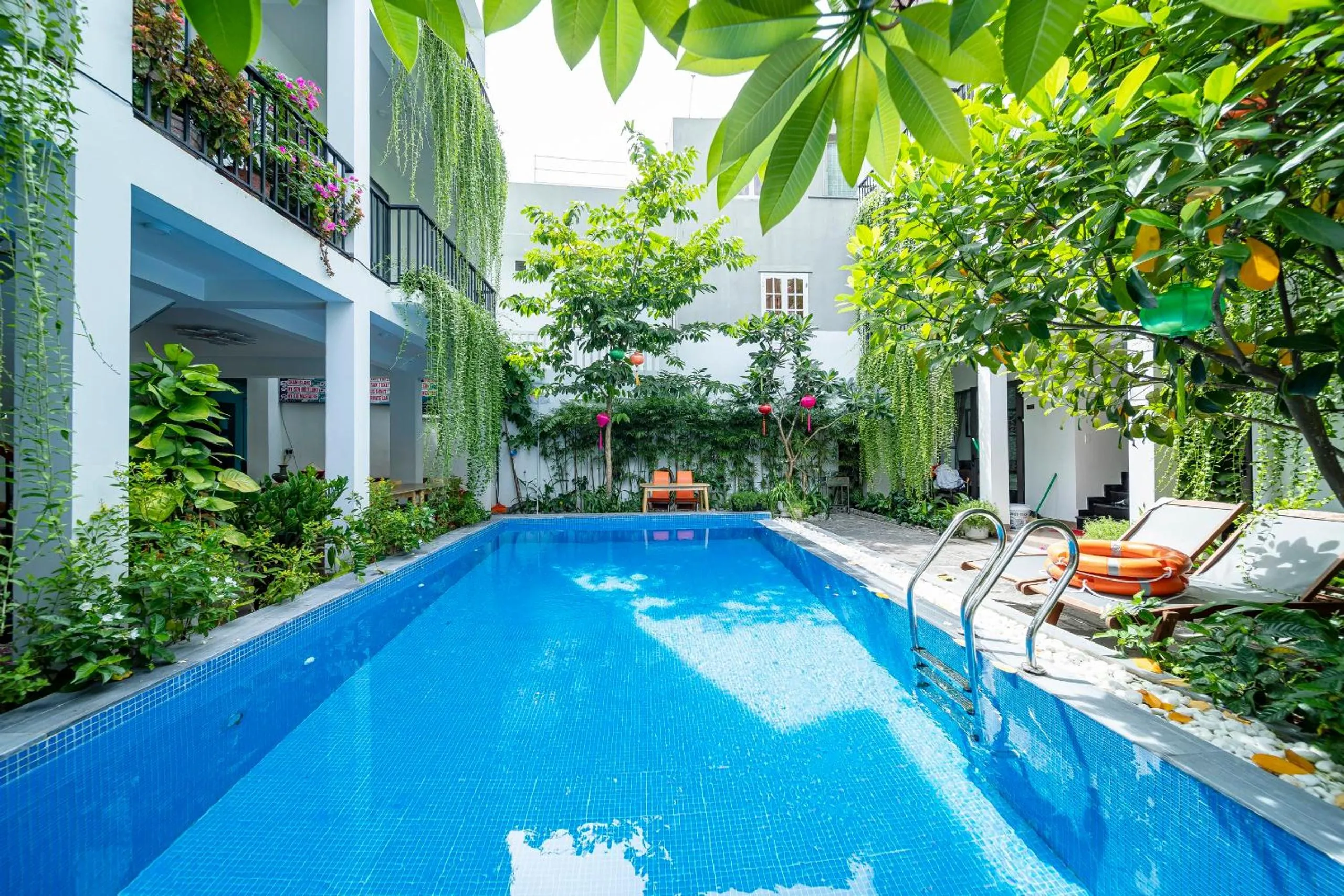 Swimming pool in My Anh Boutique Villa Hoi An