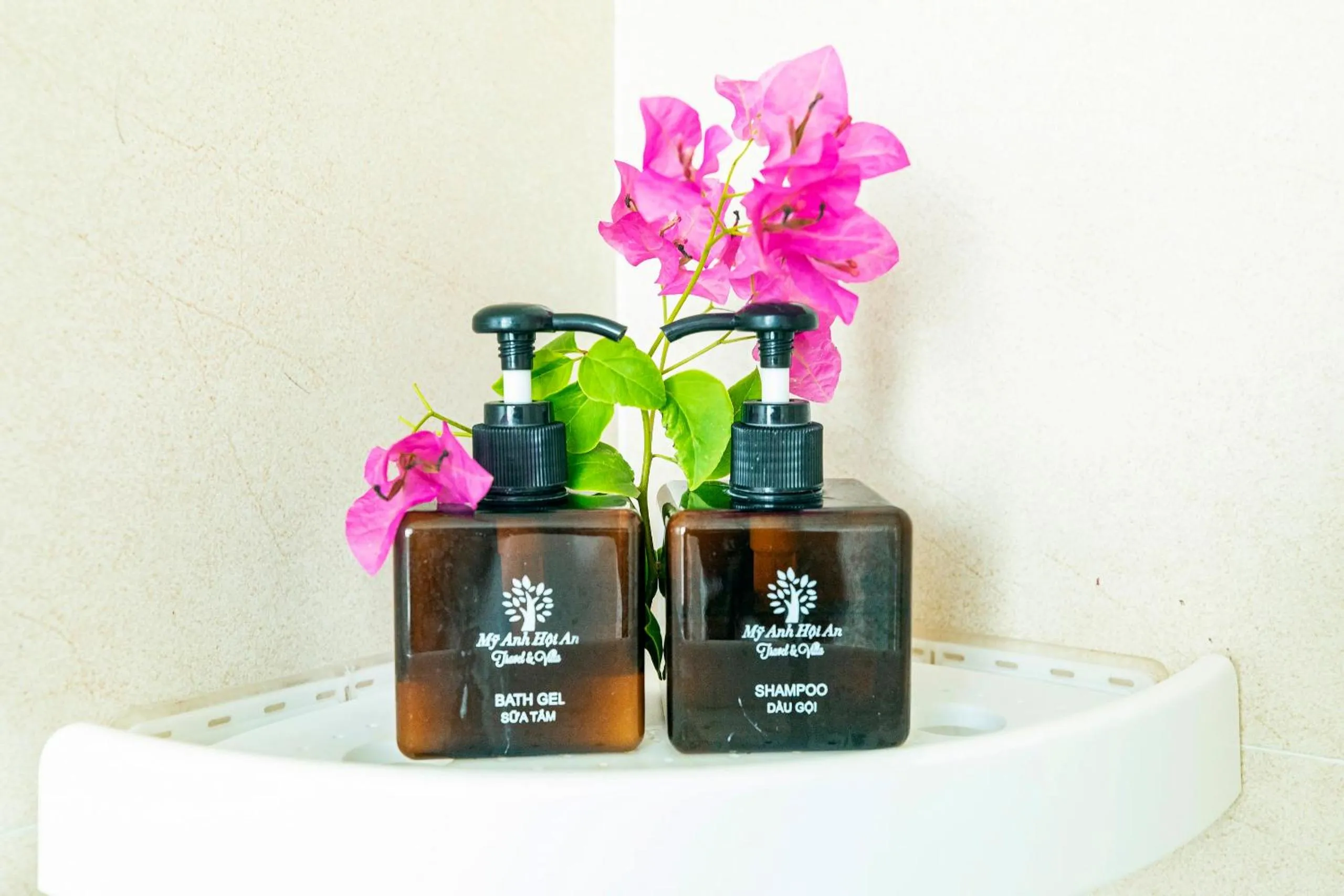 Shower in My Anh Boutique Villa Hoi An