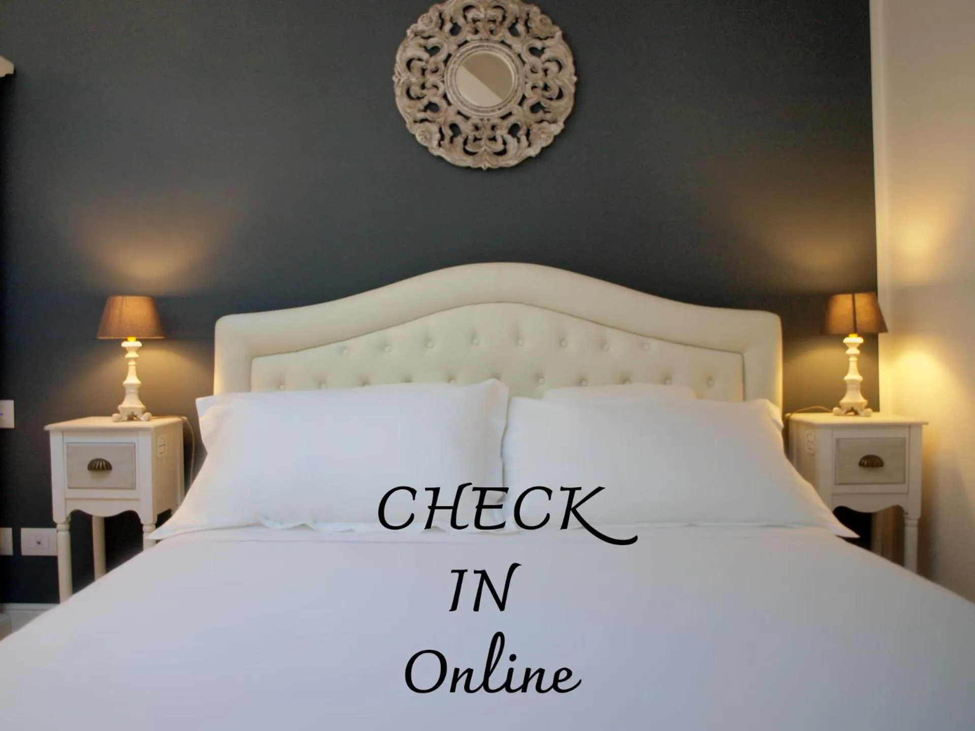 Photo of the whole room, Bed in Acquaderni Rooms