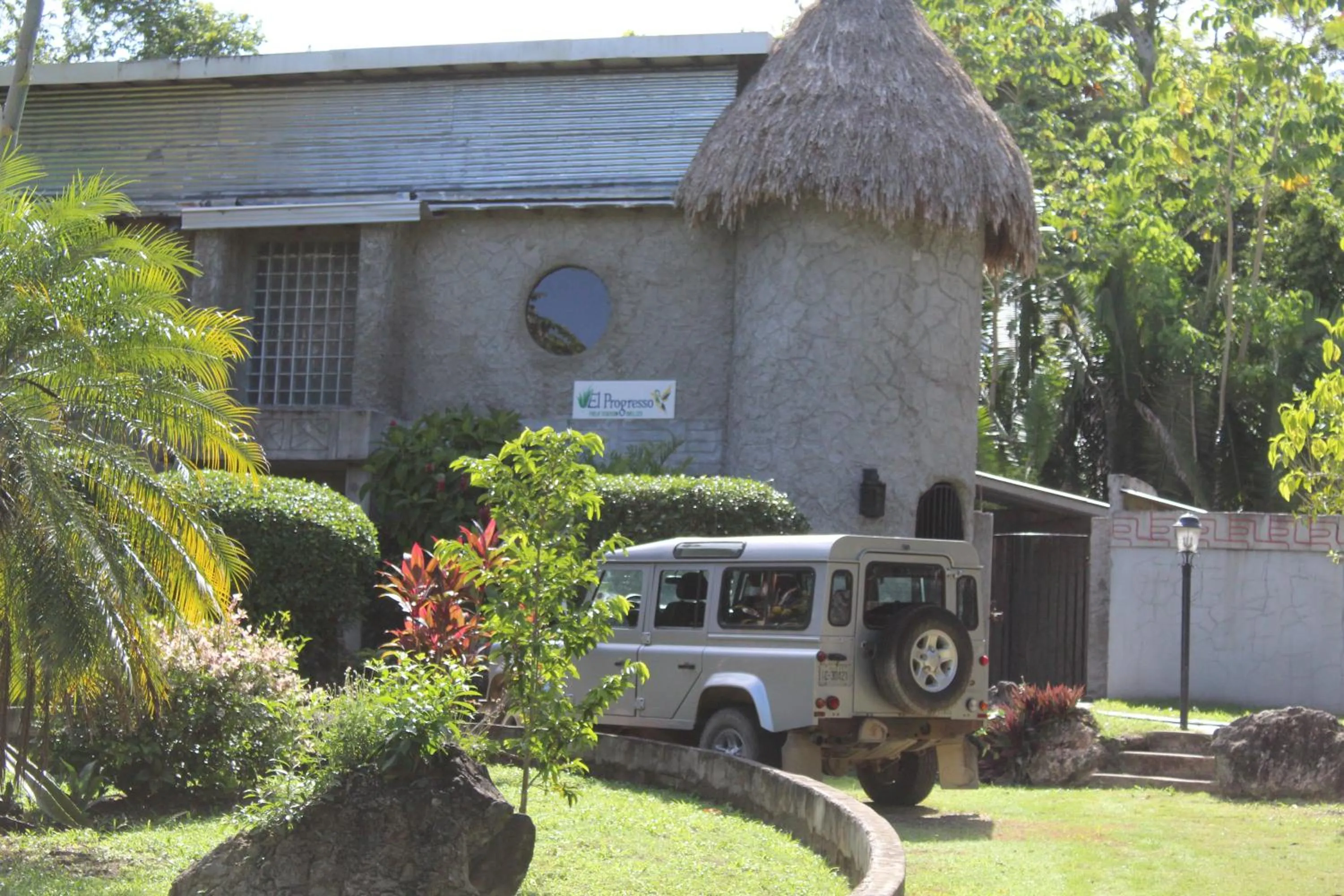 Property building in Calico Jack's Resort