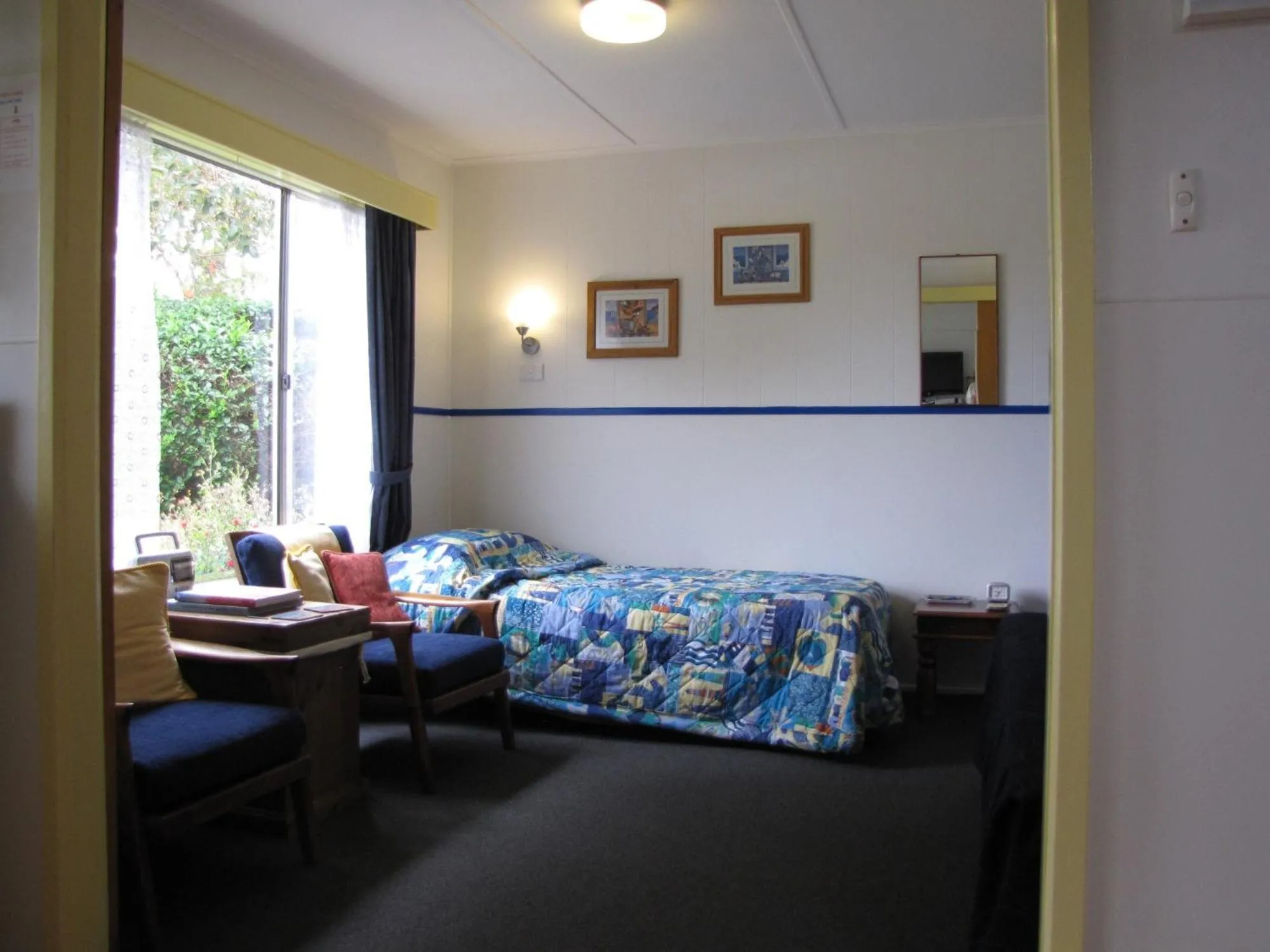 Bed in King Island Accommodation Cottages