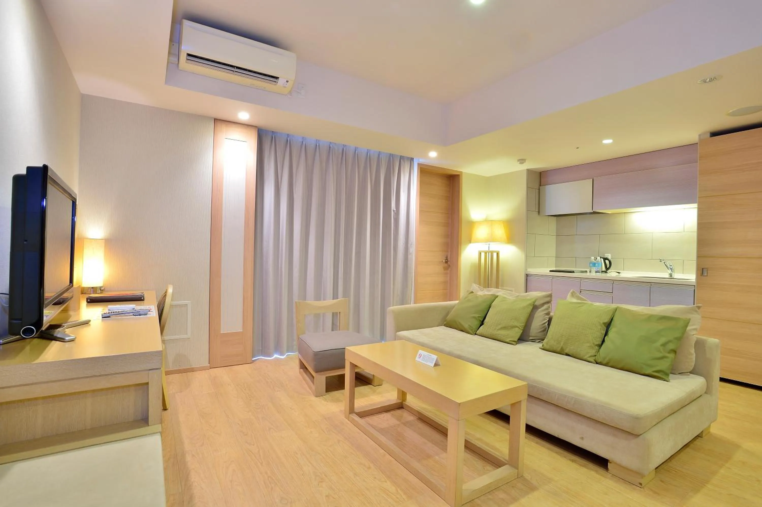 Seating area in Moon Ocean Ginowan Hotel & Residence