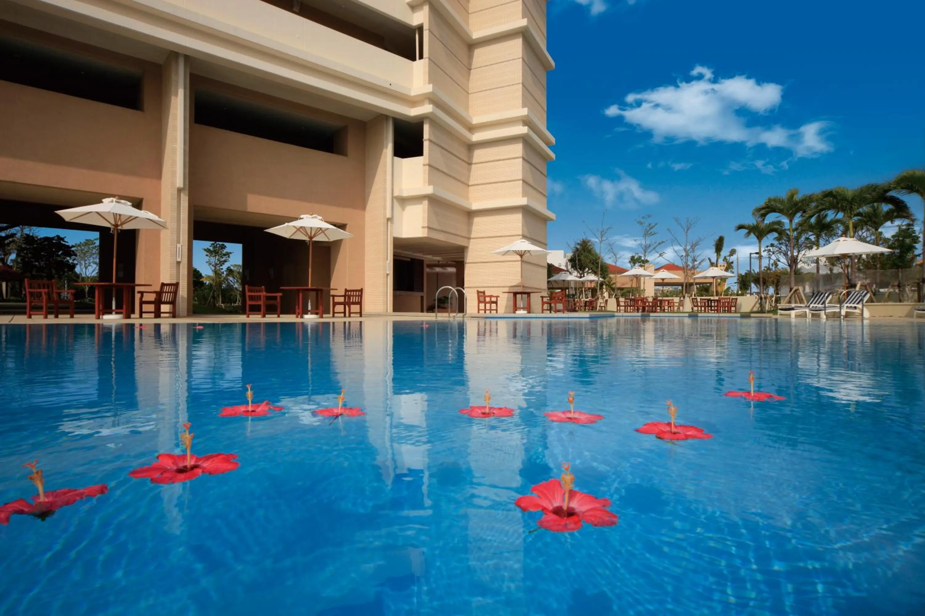 Swimming pool in Moon Ocean Ginowan Hotel & Residence