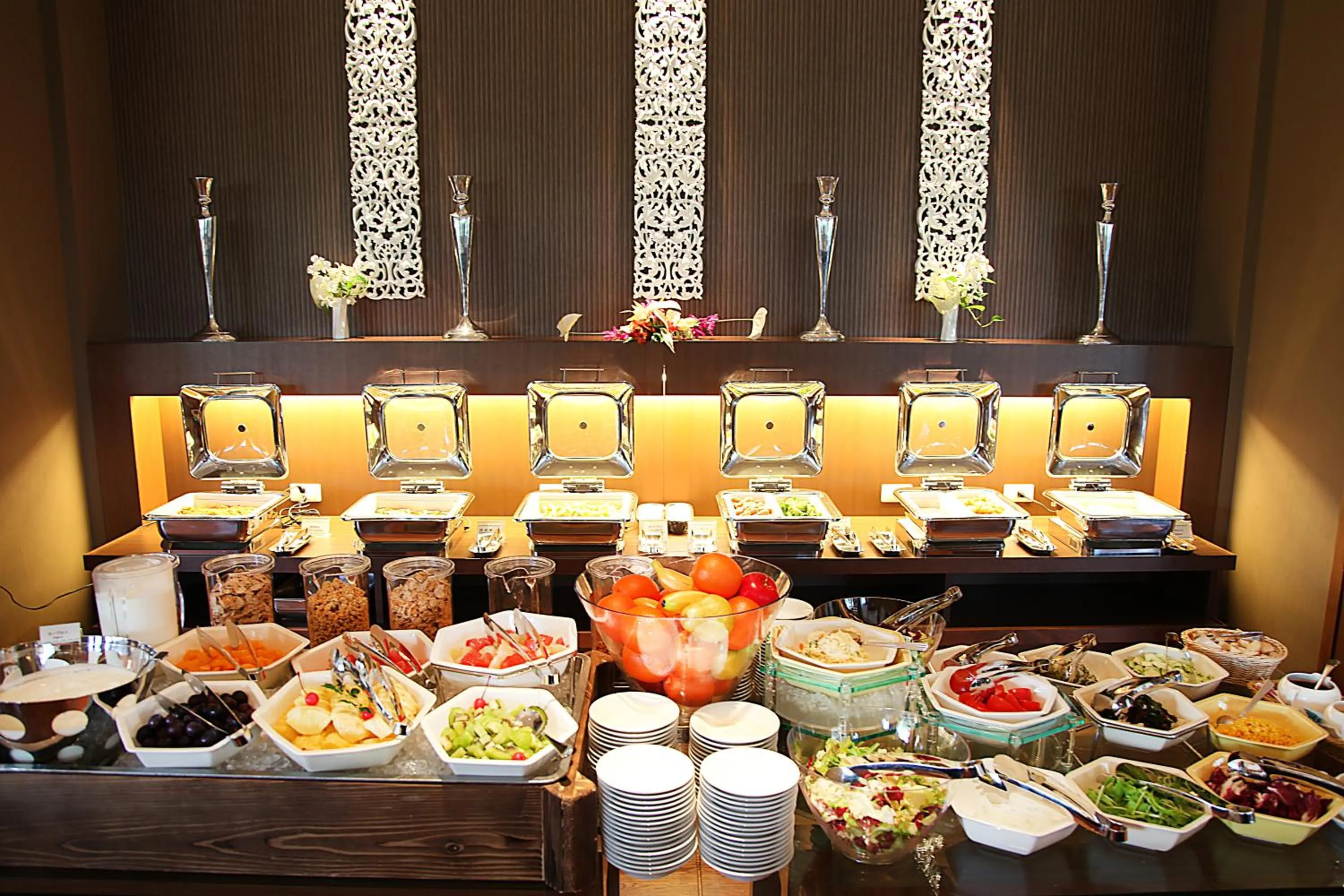 Buffet breakfast in Moon Ocean Ginowan Hotel & Residence