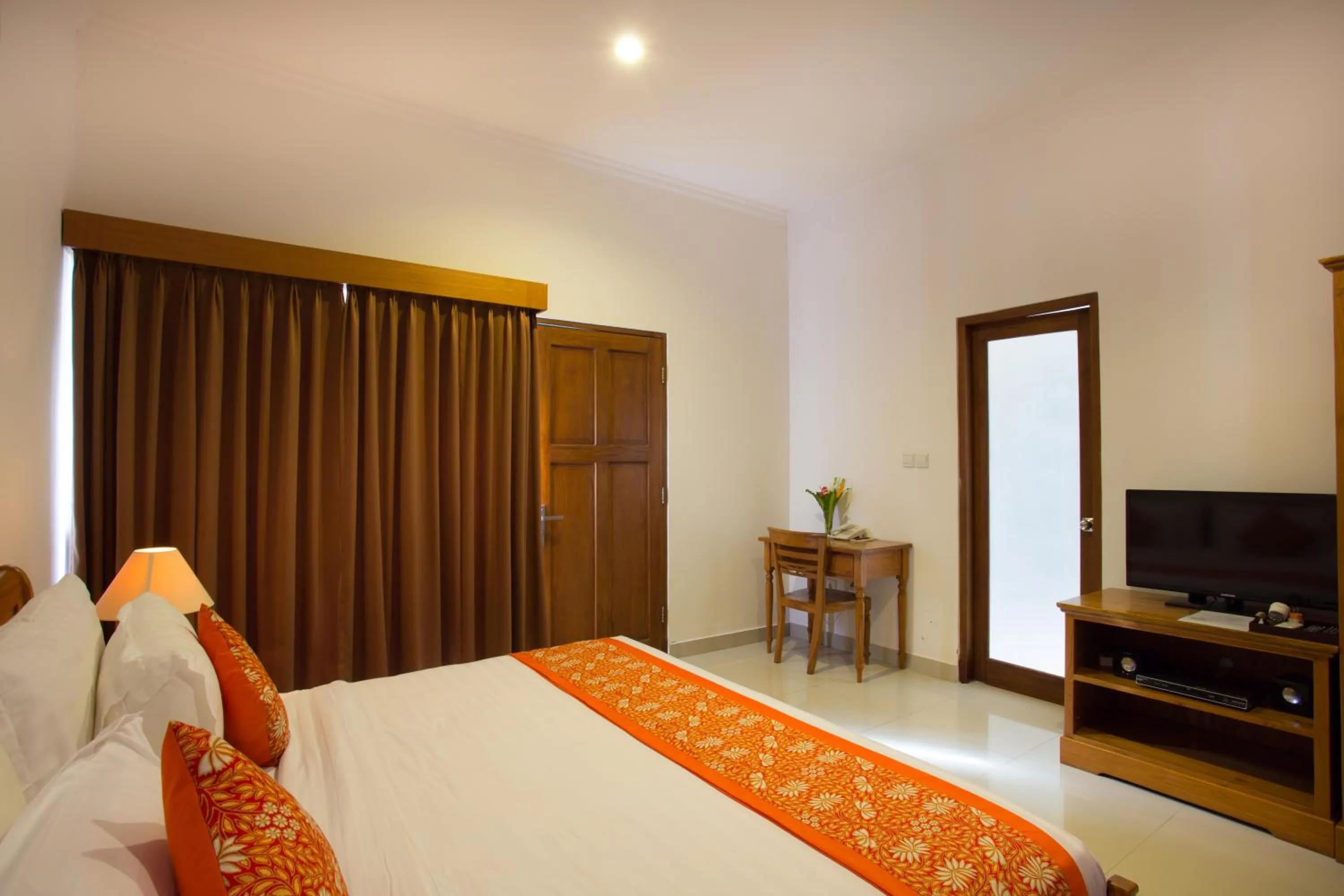 Bed in Sandi Agung Villa