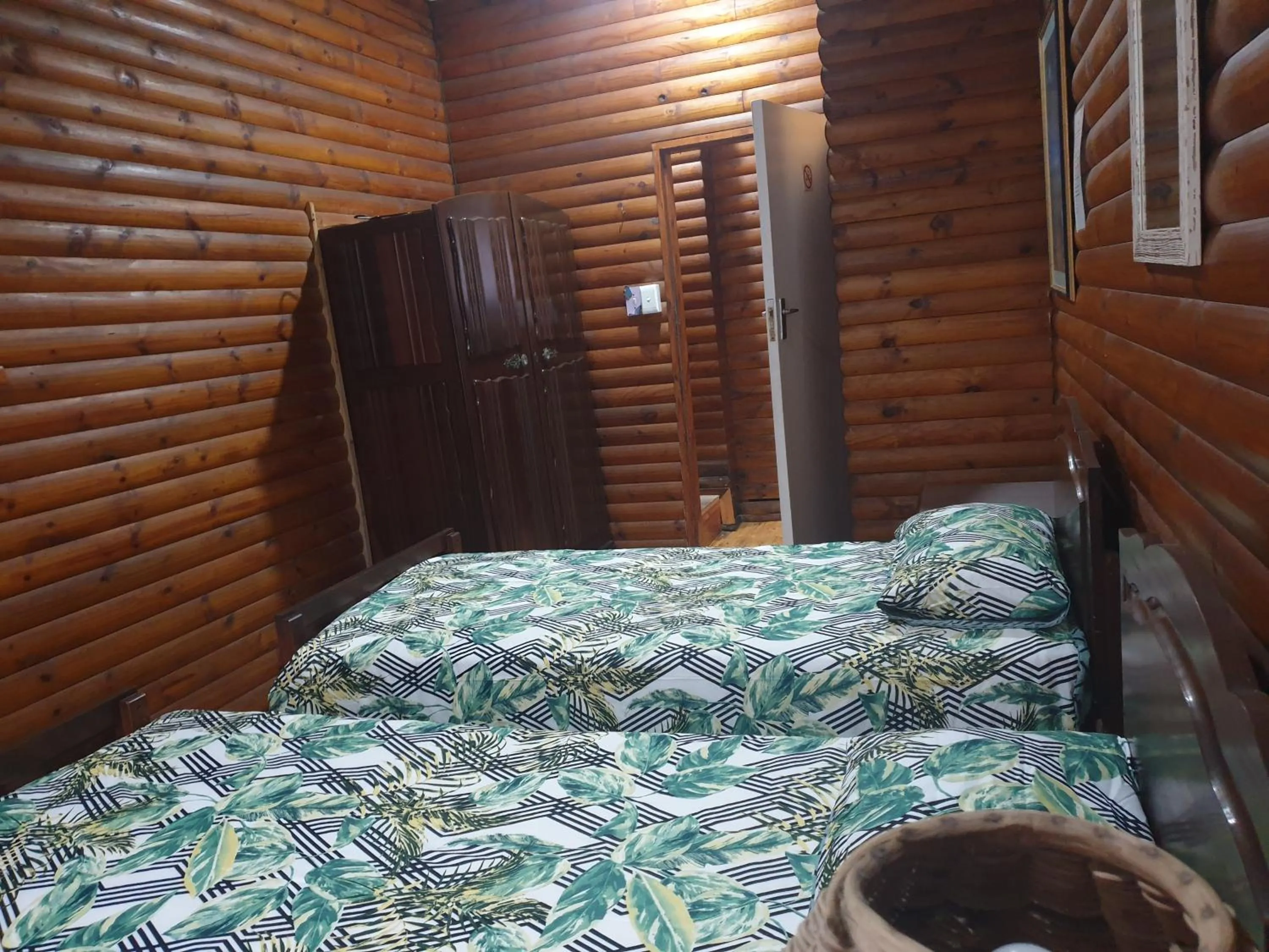 Photo of the whole room, Bed in Deep Blue Guest House