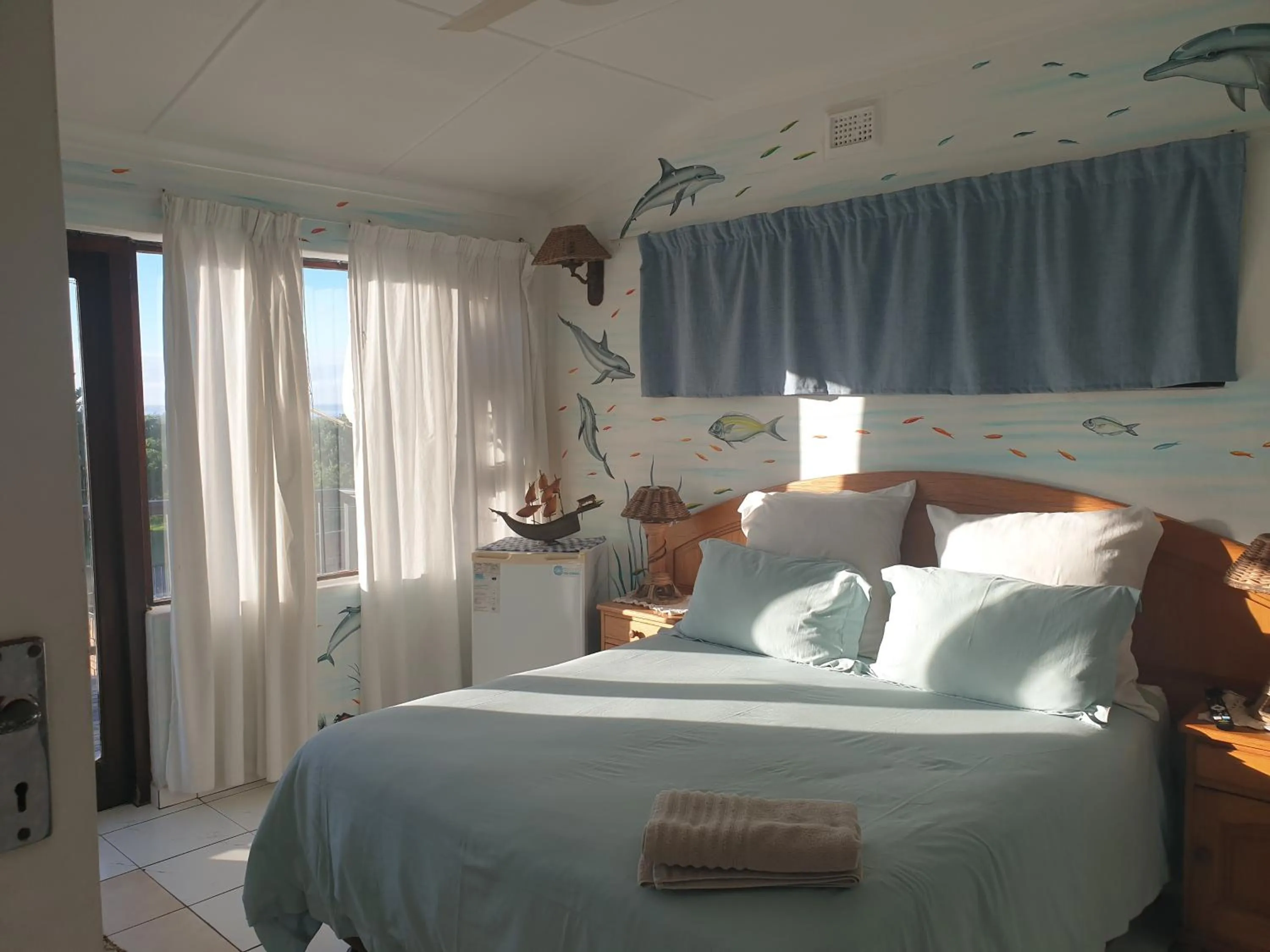 Bedroom, Bed in Deep Blue Guest House