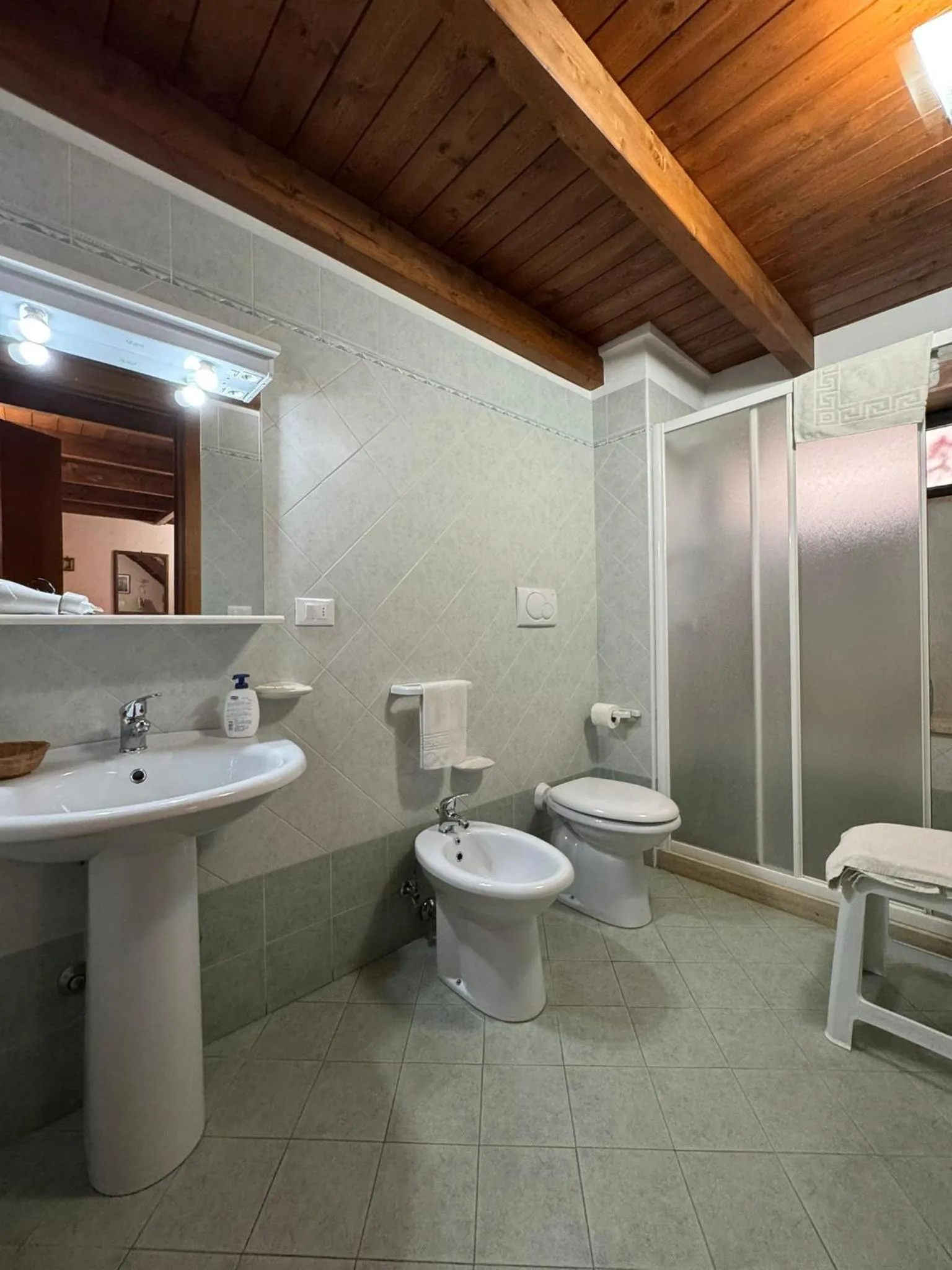 Shower in B&B La Corte